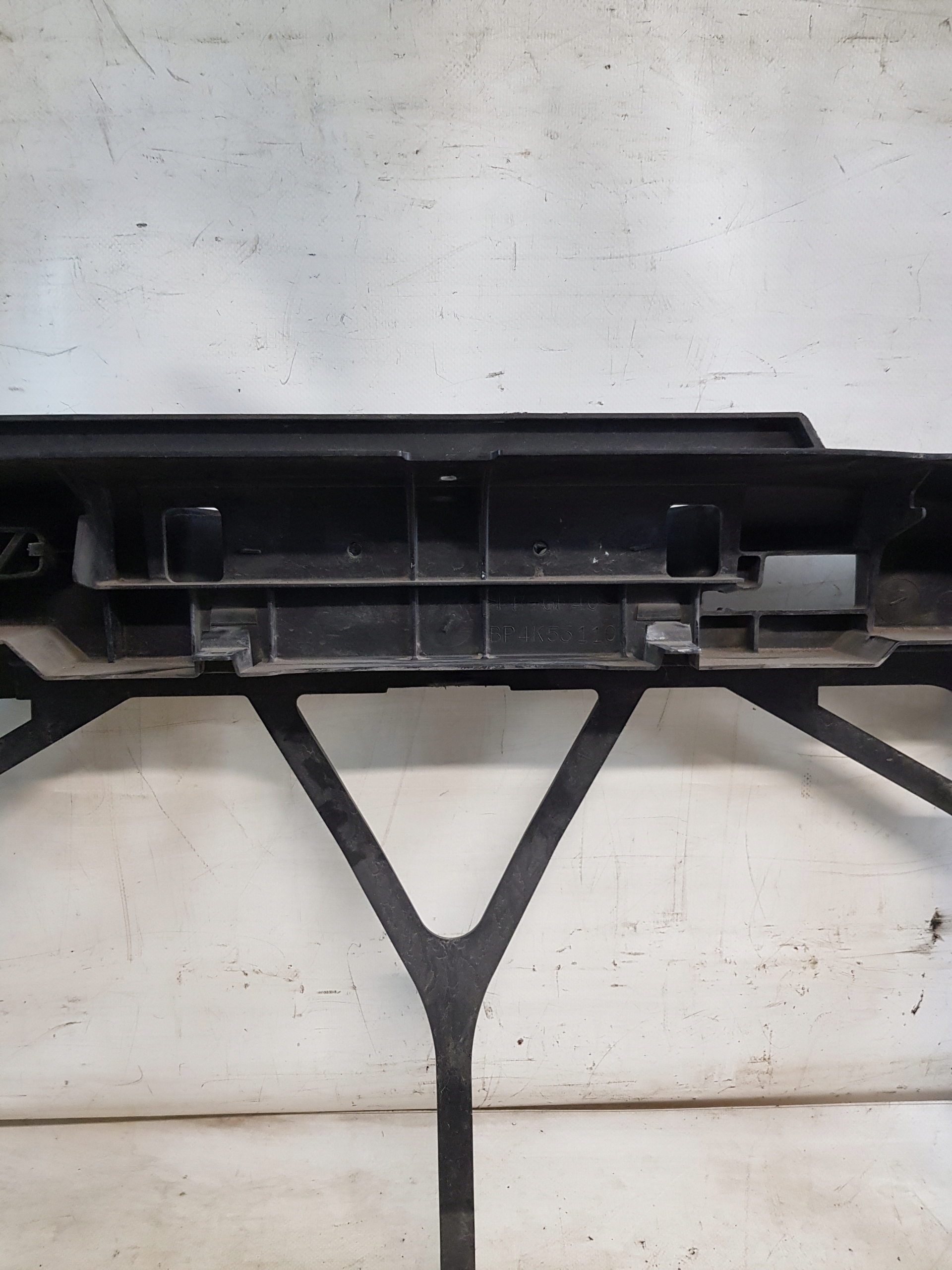 support panel for radiators pillar BP4K53110 MAZDA 3 BK 1.6B 2004r.