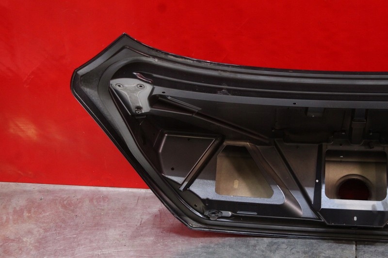 trunk door boot rear part rear black BMW E63 COUPE 03-10