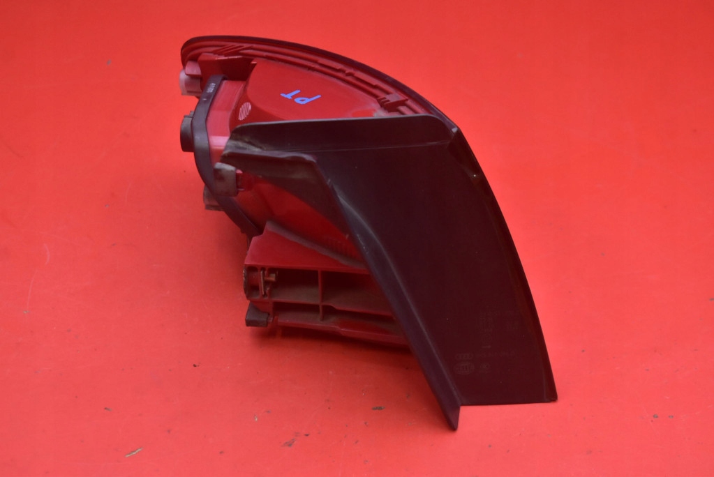 light right rear part rear 8K5945096D AUDI A4 B8 sedan 07-11
