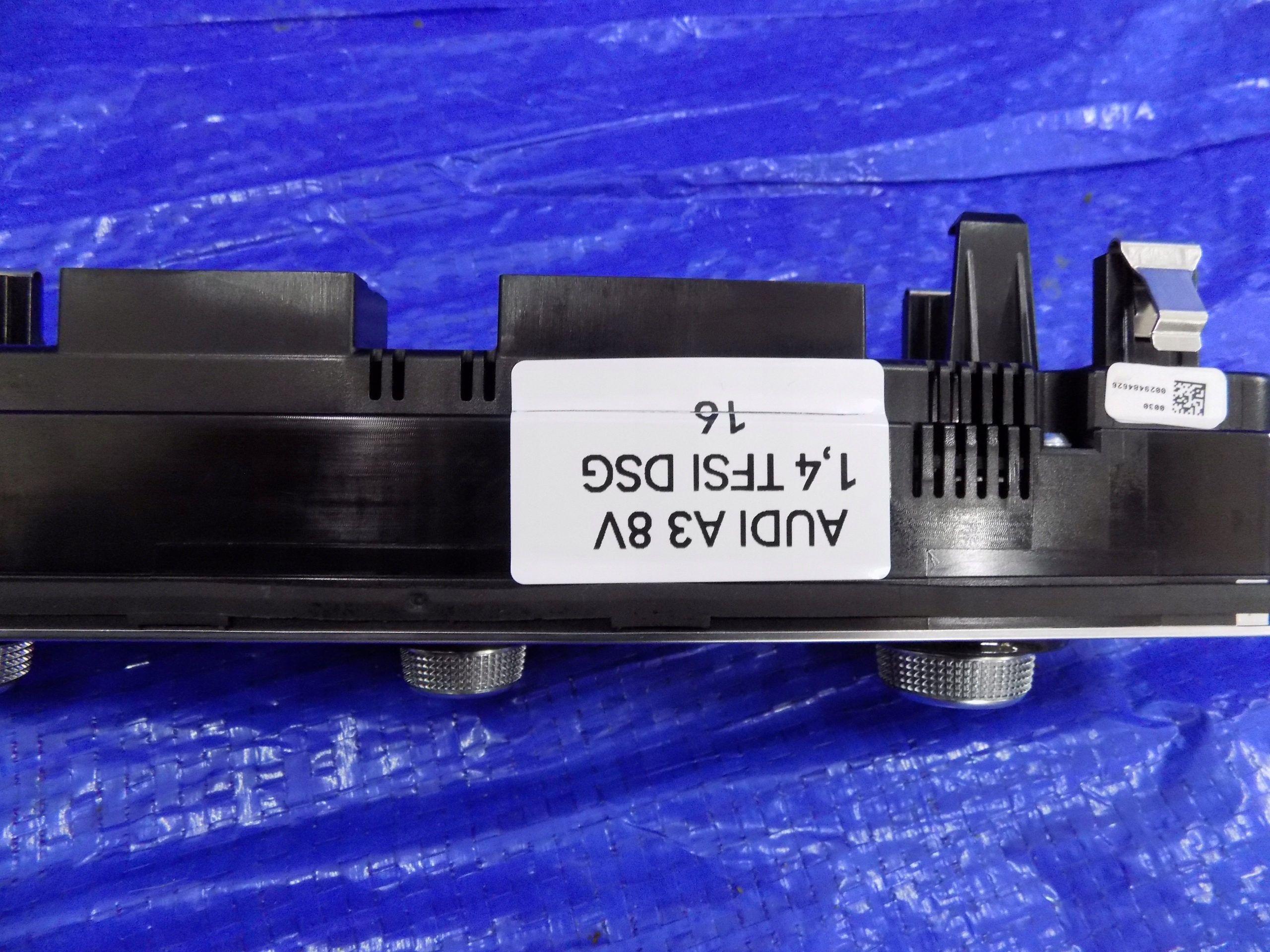Unite commande clima AUDI A3 8V 1,4TFSI SPORTBACK 8V0820043D