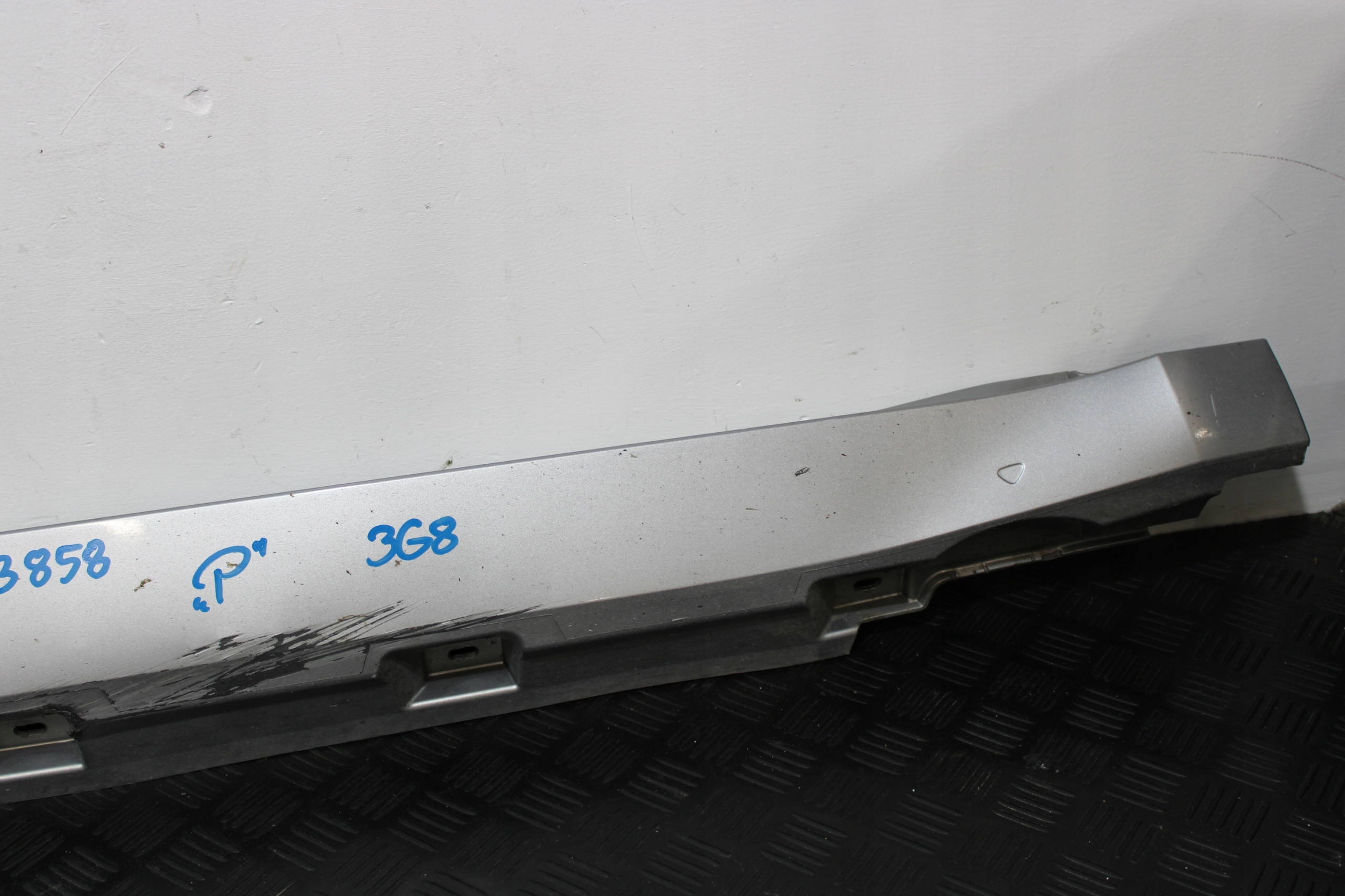 cap threshold right threshold right 3G8853858 VW ARTEON 3G8