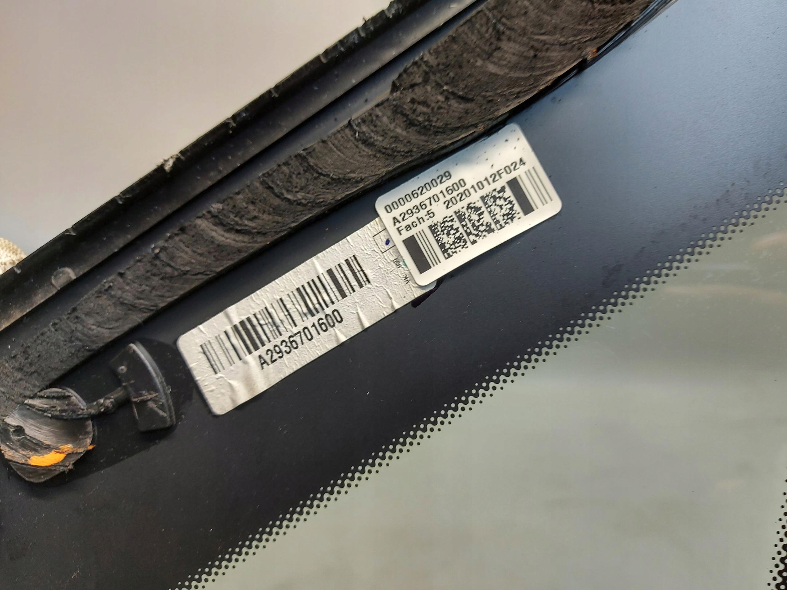 Mercedes EQC 400 W293 window bodywork right rear part A2936701600