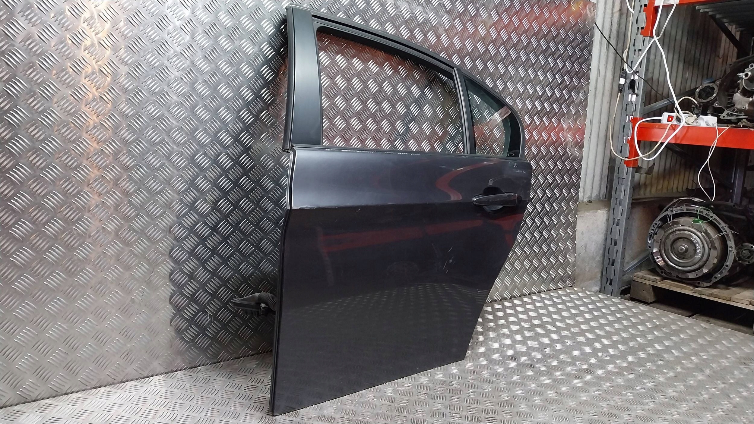 door rear part left BMW 3 E90 04