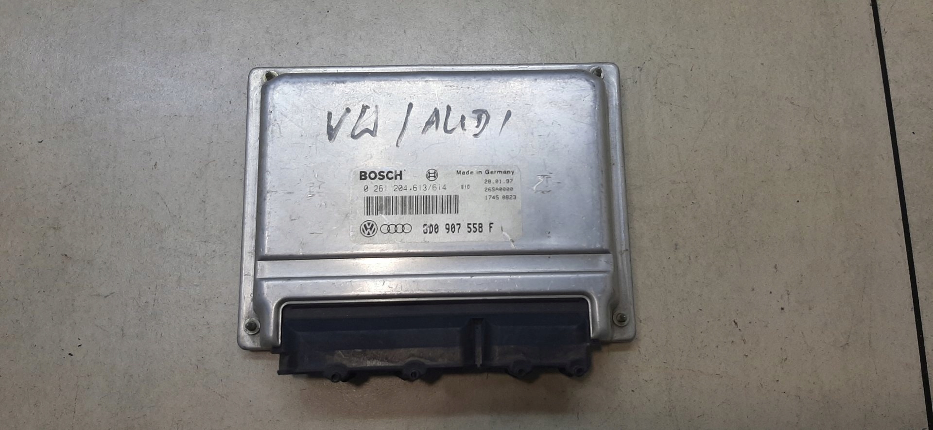 Centralina Motore AUDI A4 B5 1.8 8D0907558F