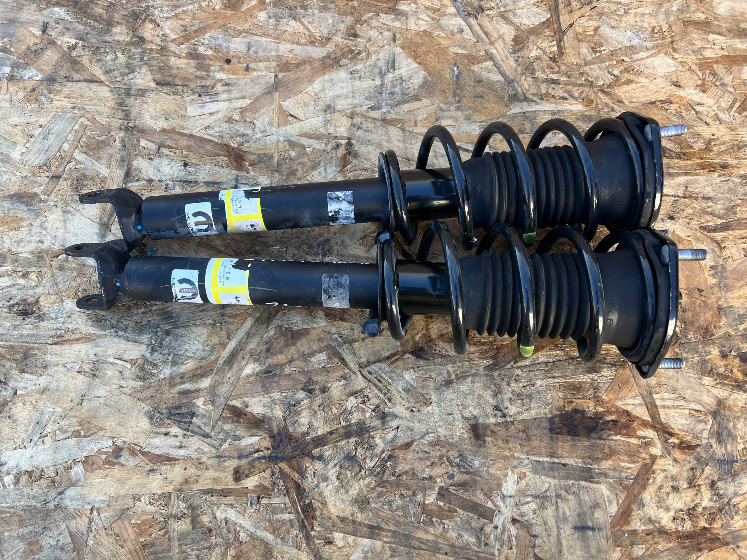 shock absorber left front FIAT 124 SPIDER 1.4TB