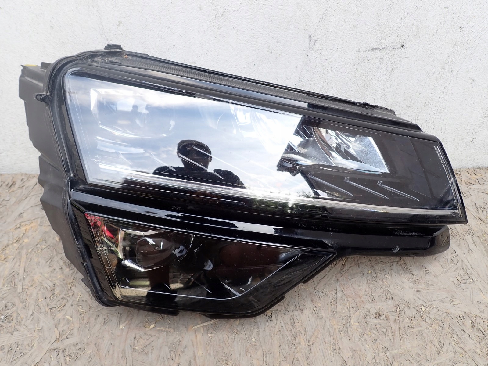 light right right FULL LED SKODA KAROQ 57A NU7 2017-2021R 57B941016B