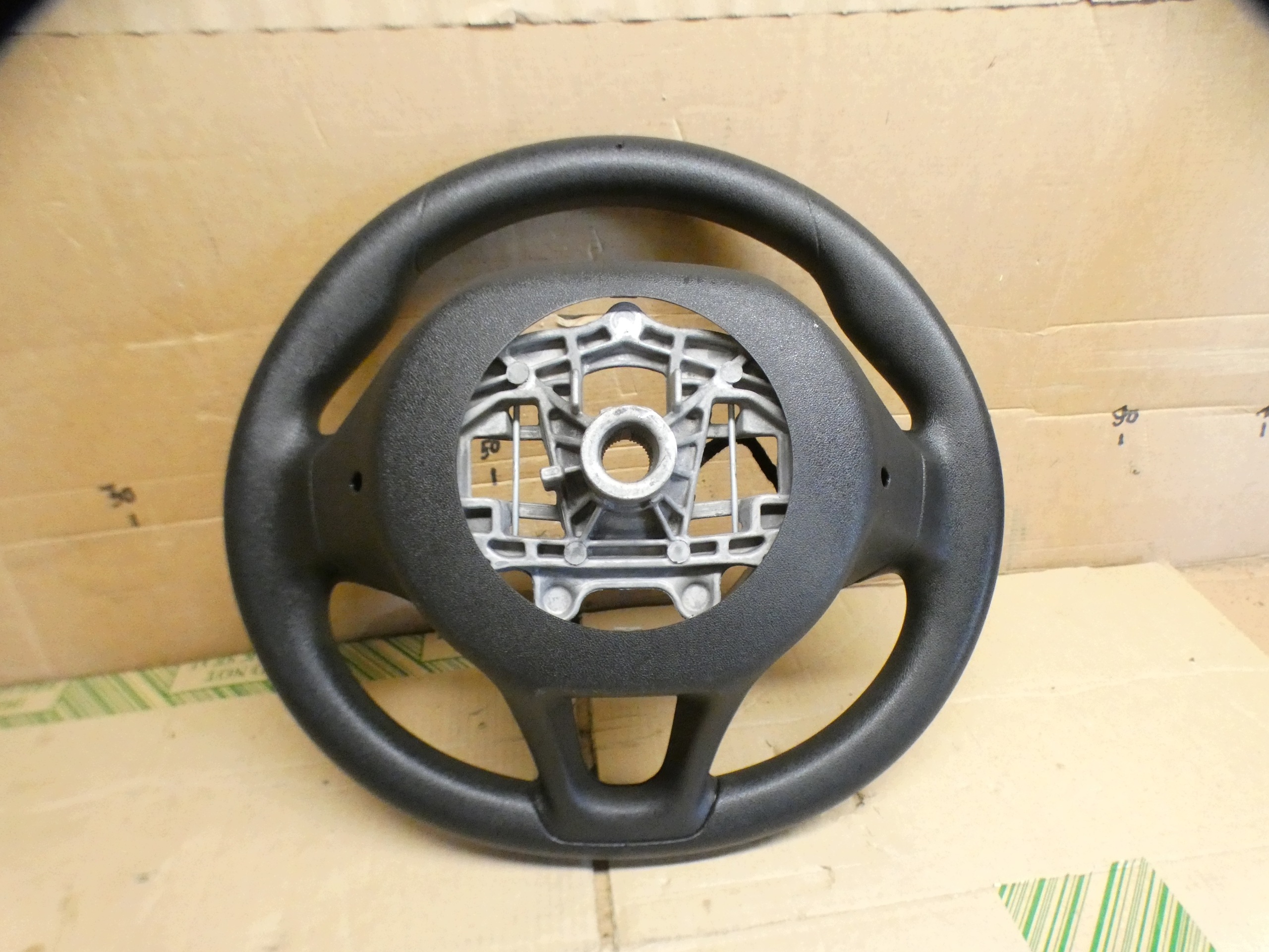 lenkrad Leder MULTI PEUGEOT 208 und 1 98084115ZD