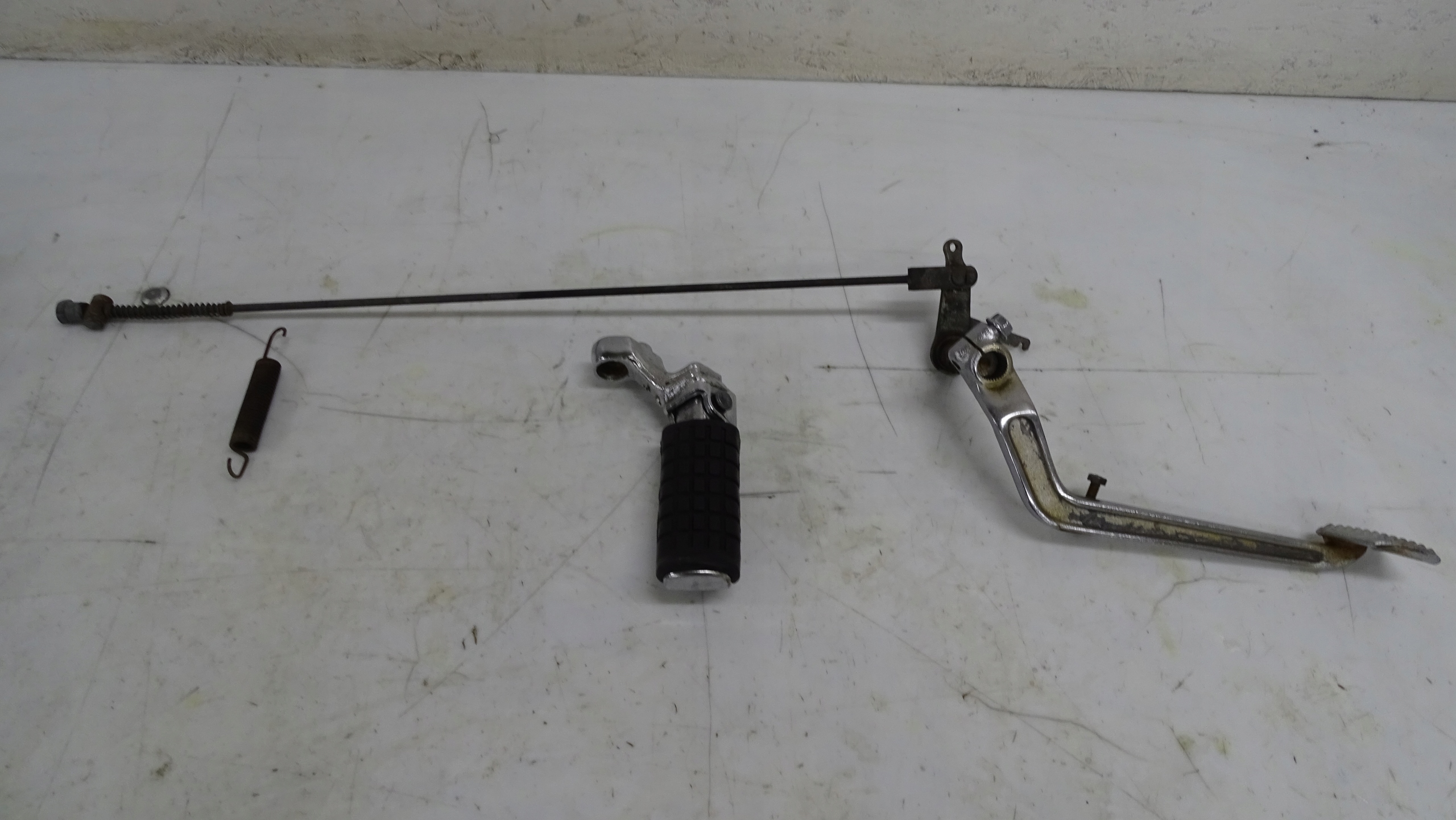 Honda CB 650 Nighthawk Set подножка правая