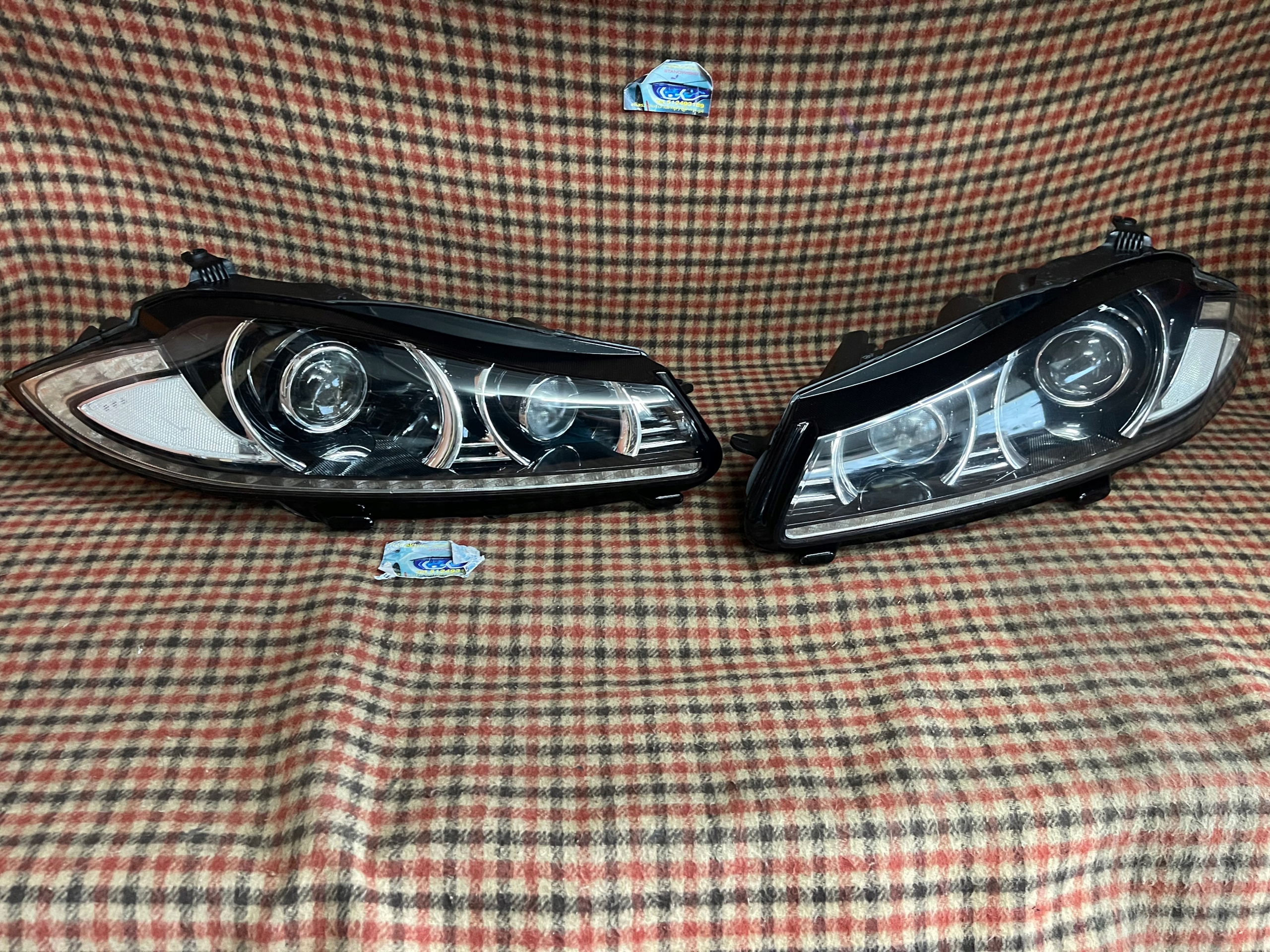 JAGUAR XF X250 2011-2015 LIFT XENONY LEWA I PRAWA