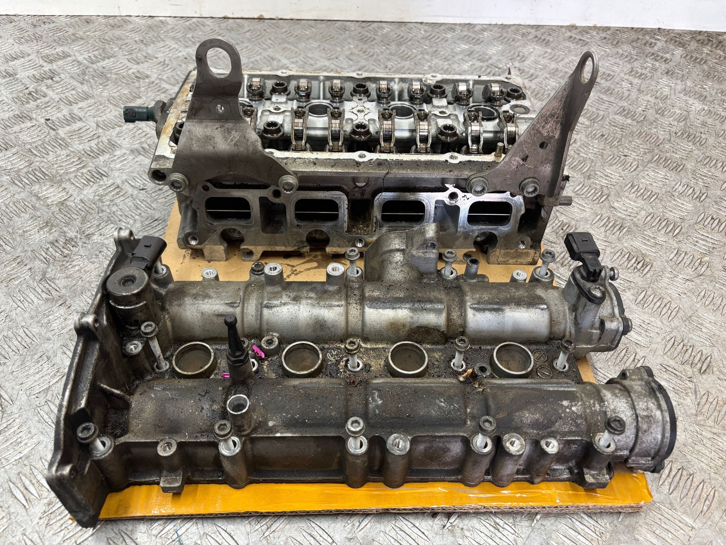 TESTATA Motore VW PASSAT B7 1.4 TSI 03C103358AC