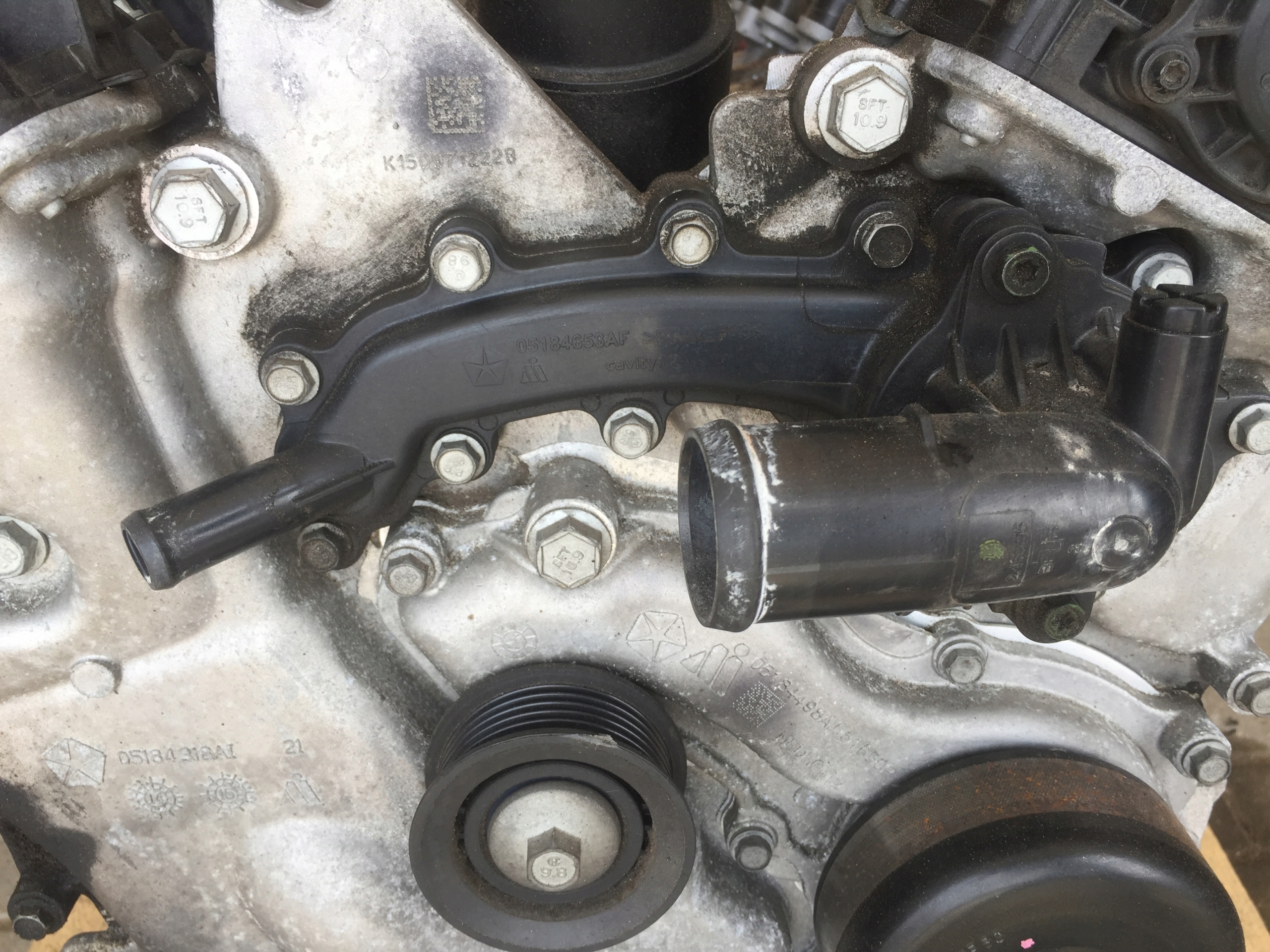 DODGE CHALLENGER 3.6 15 16 КОРПУС ТЕРМОСТАТА