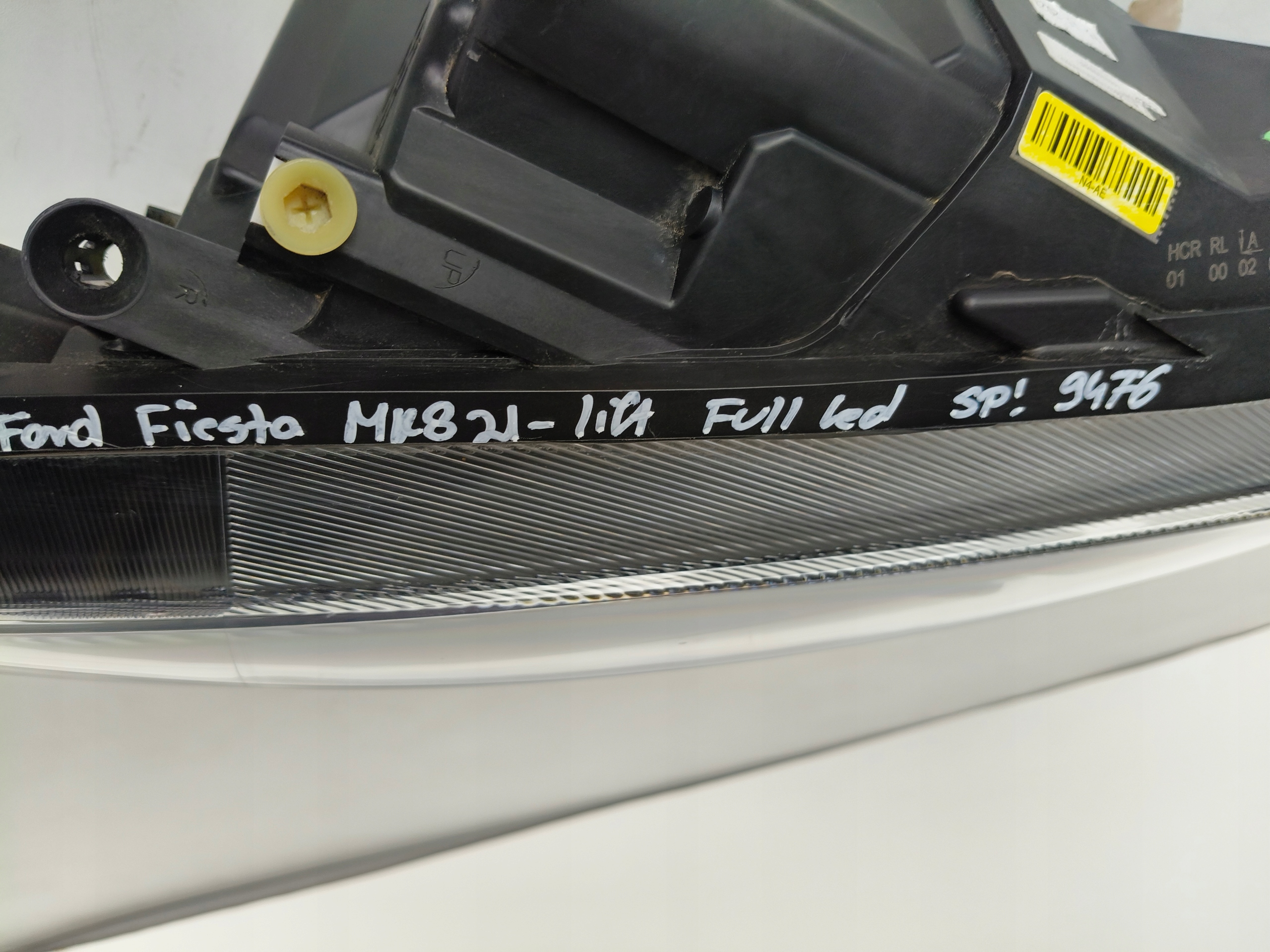 light right REFLEKTOR FORD FIESTA MK8 21- LIFT FULL LED