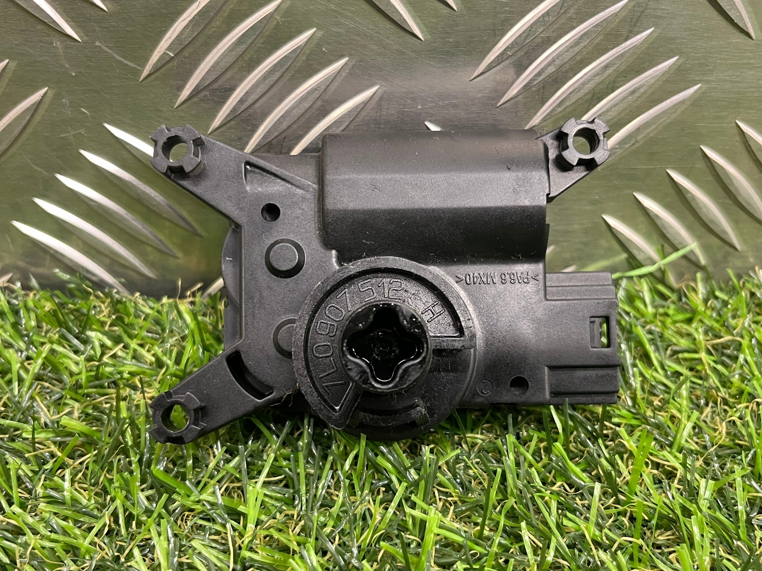 aircon recirculation flap motor AUDI Q7 7L0907512H