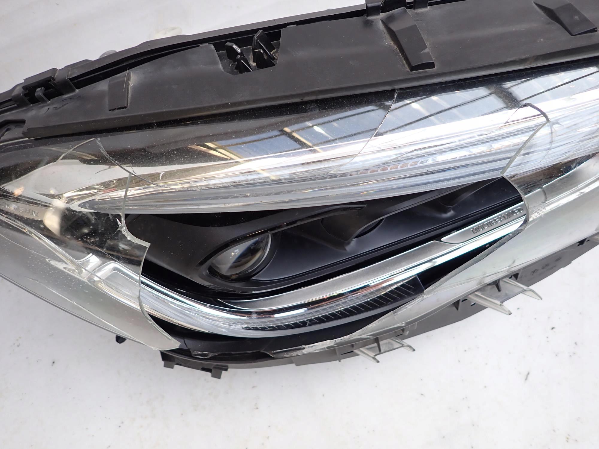 MERCEDES GLA II 2 H247 19-> PUSZKA light front front right