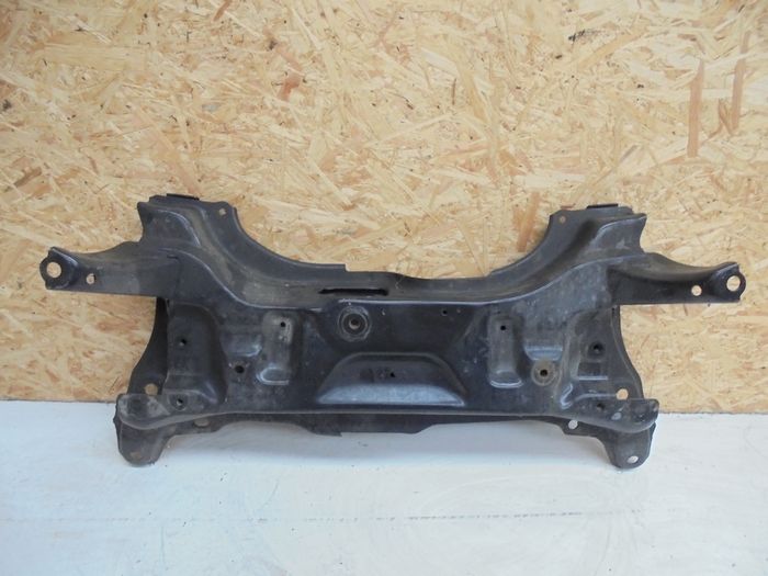 SANKI WÓZEK SILNIKA TOYOTA YARIS III 2012-2020