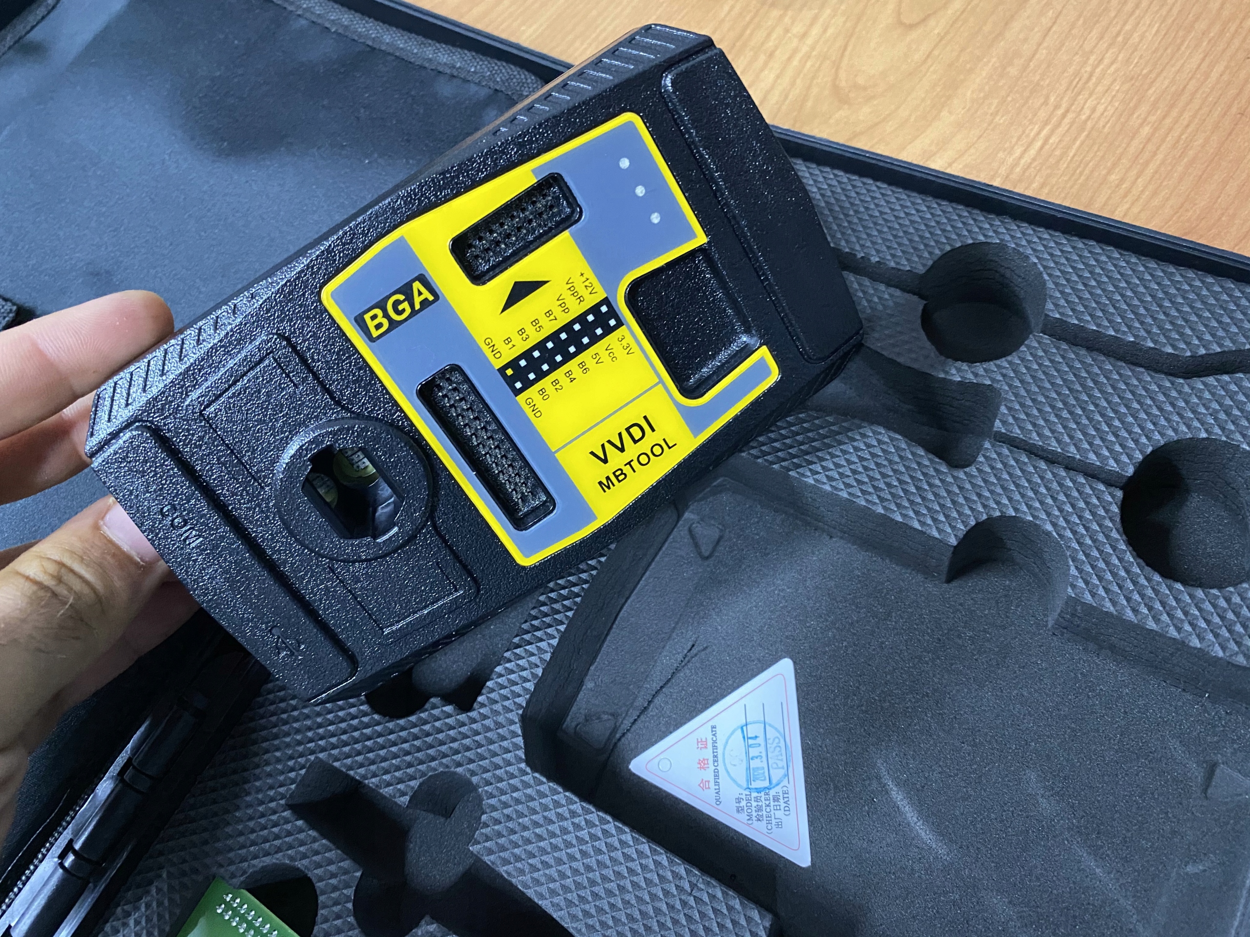 PROGRAMATOR VVDI MB TOOL X-HORSE FIRMA ORYGINAŁ Waga produktu z opakowaniem jednostkowym 1 kg