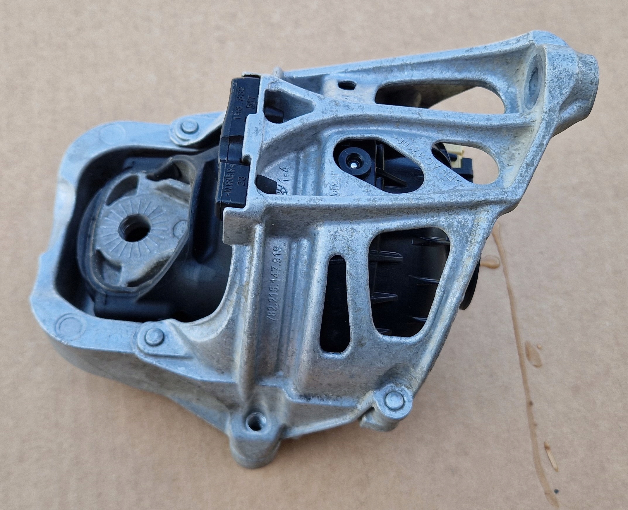 engine mount 4M0199371FJ AUDI A6 A7 Q5 Q7 original