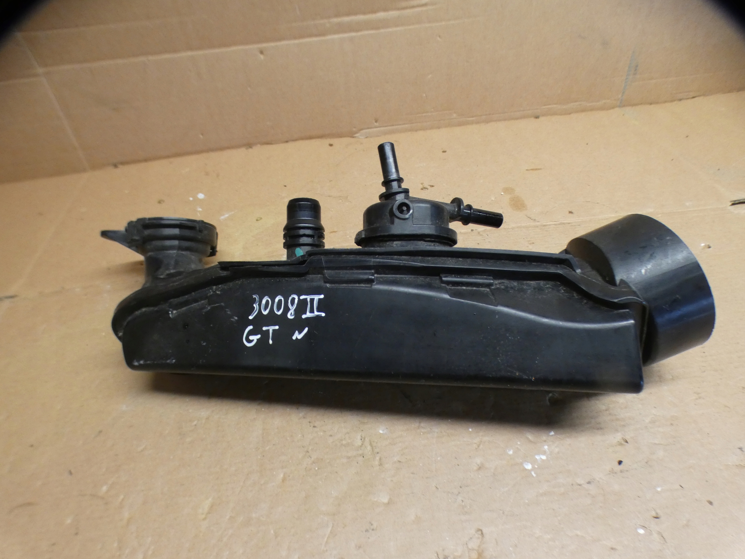 pipe intake air PEUGEOT 3008 9835944480