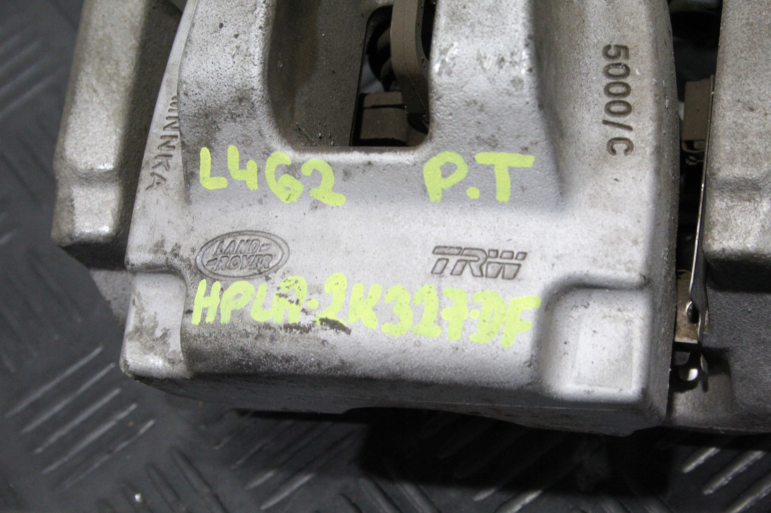 caliper brake right rear part DISCOVERY V 5 L462 HPLA-2K327-DF