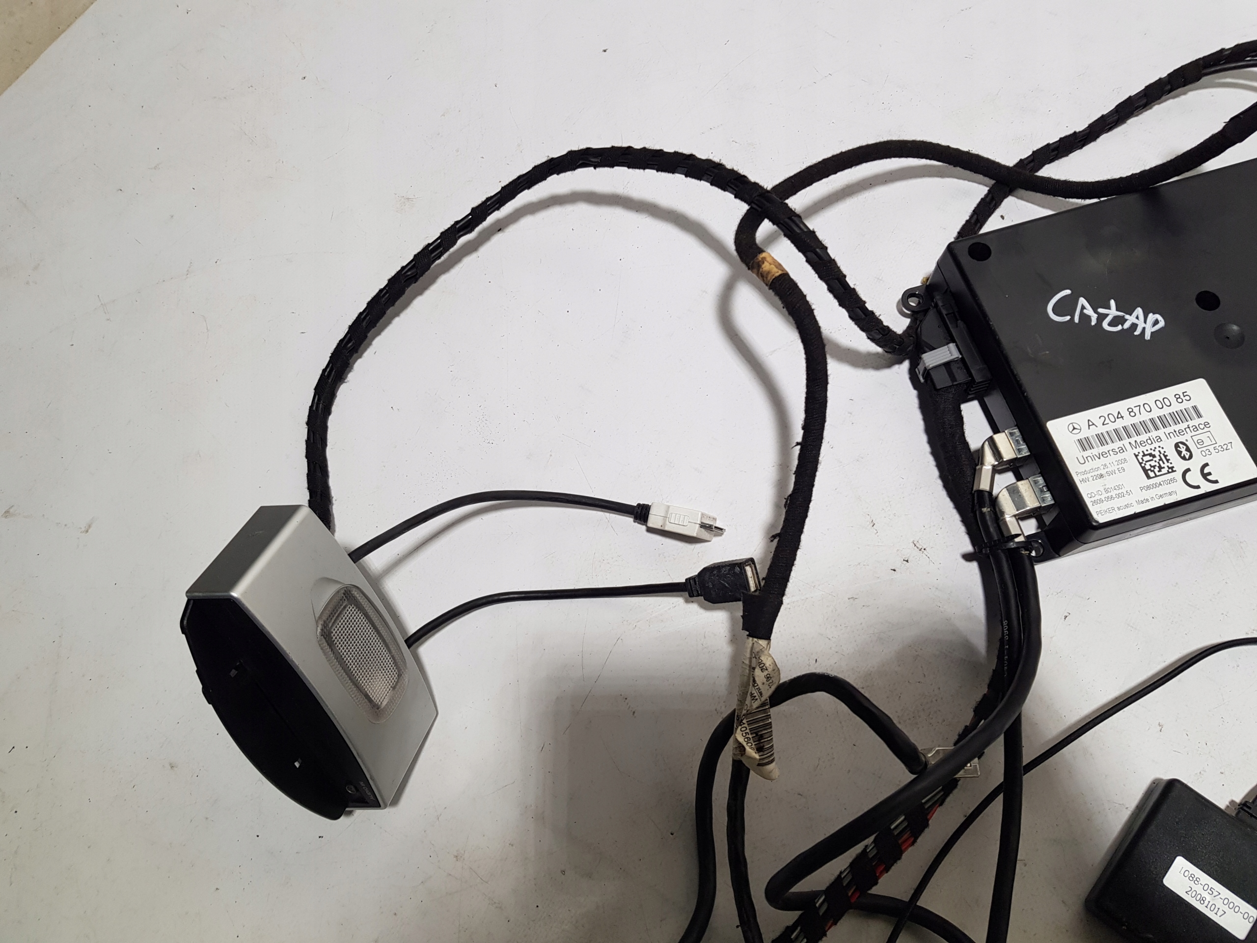 MERCEDES W204 module BLUETOOTH 2048700085