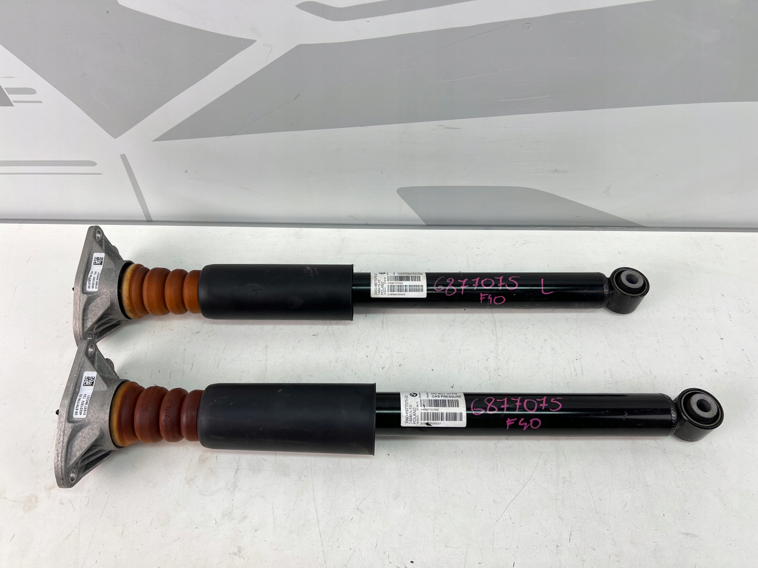 shock absorber rear BMW 1 F40 6877075