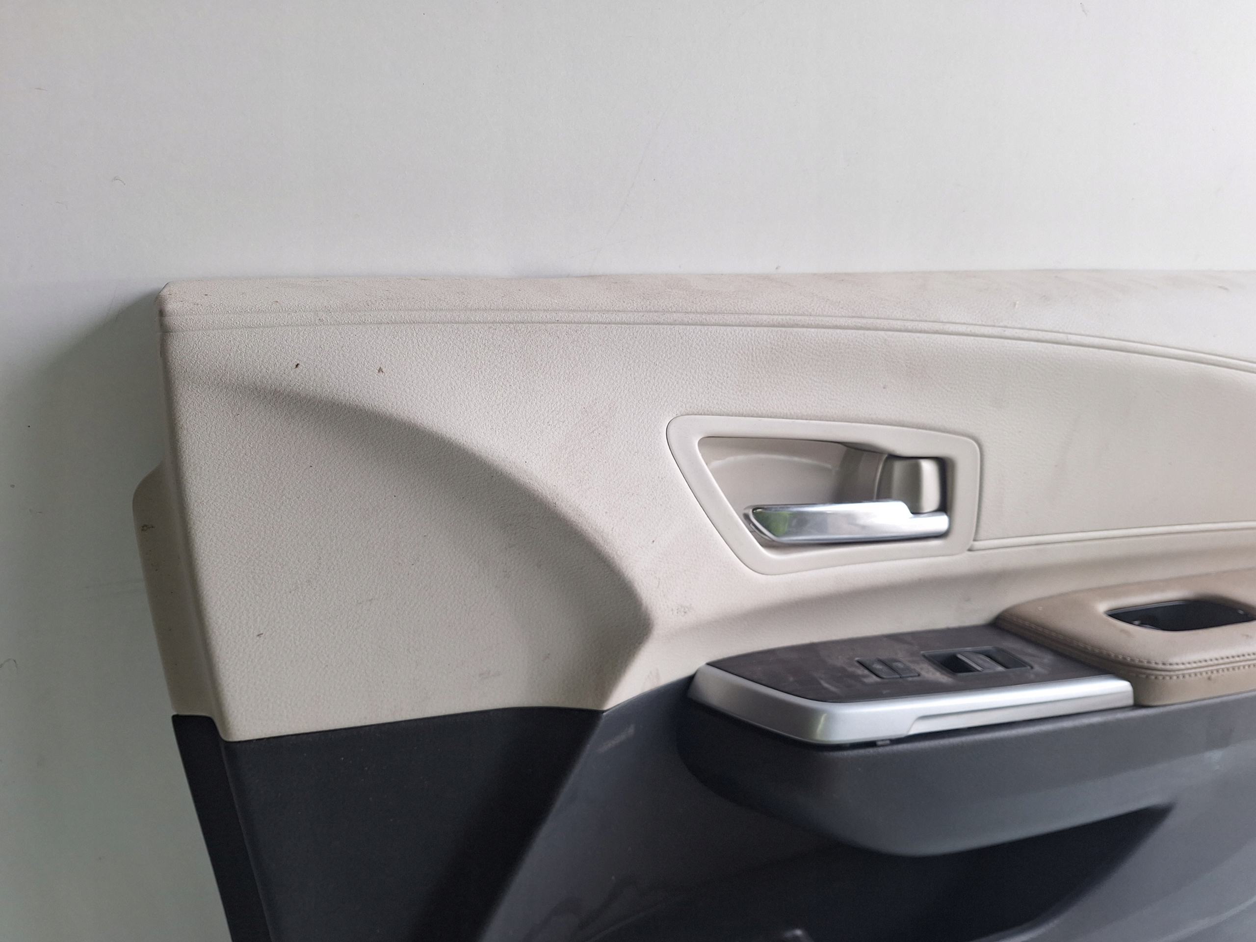 TOYOTA SIENNA IV 2022-> side upholstery door right front
