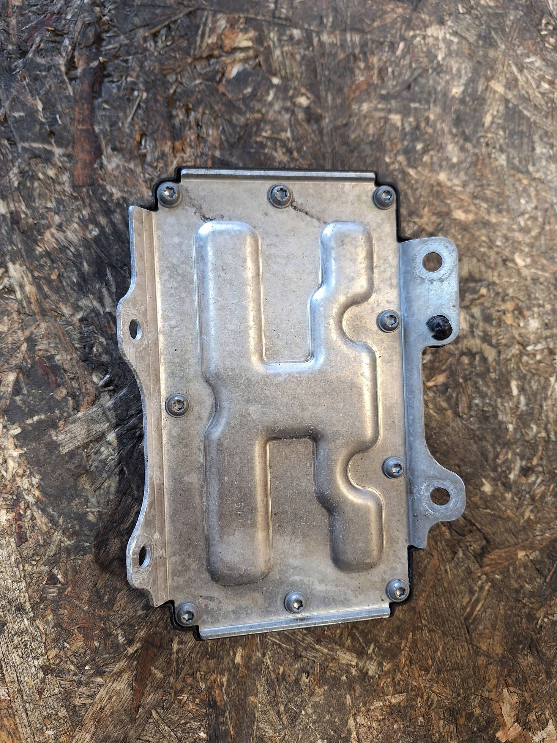 Bedienteil modul MOSTU heck RANGE ROVER EVOQUE II 19- K8D2-7B769-AB