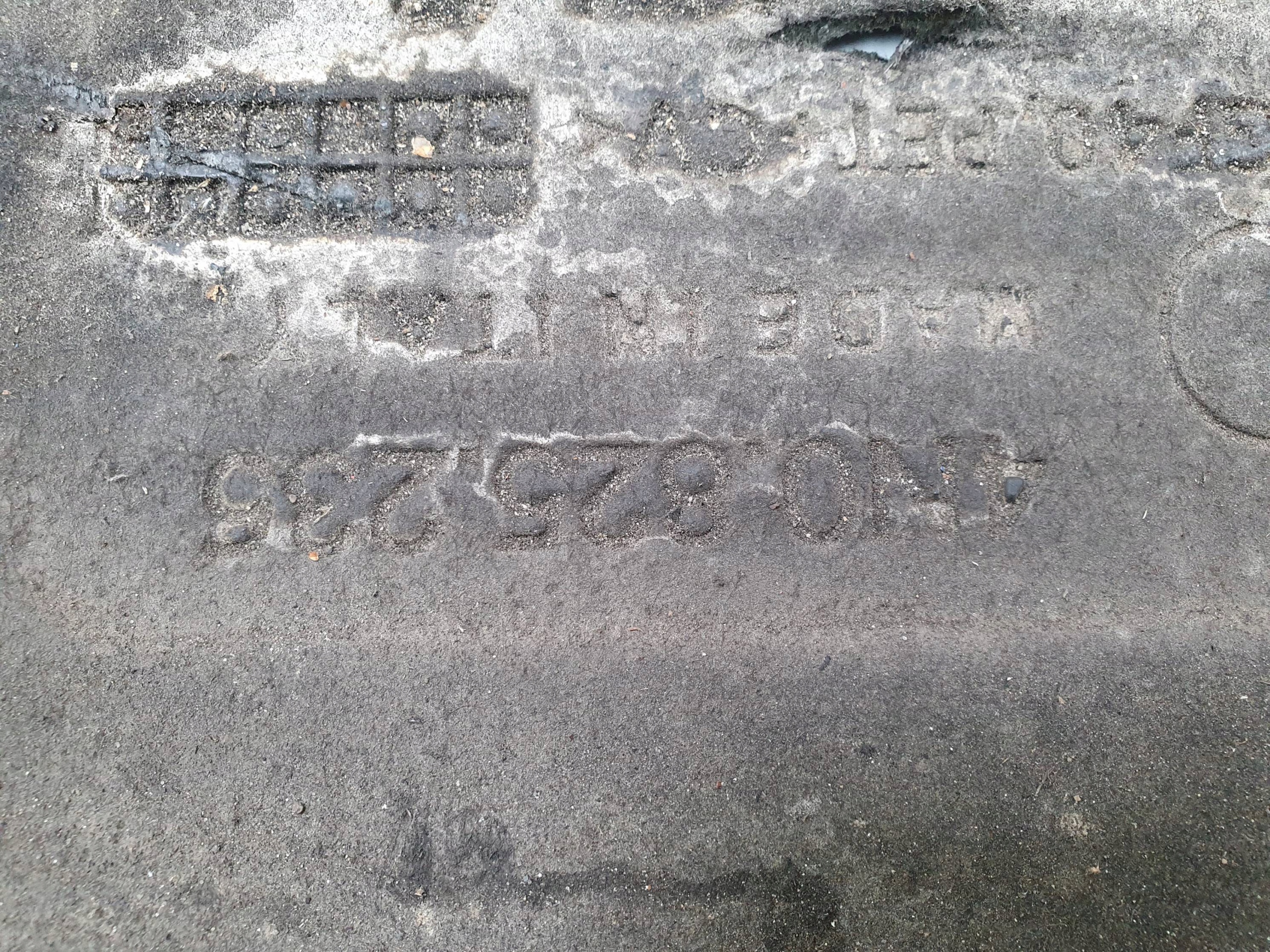 Кожух 4N0825235 AUDI A8 D5 4N