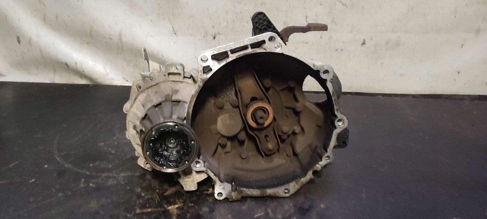 Getriebe KJF VW Passat B6 kombi 2,0 TDI CR