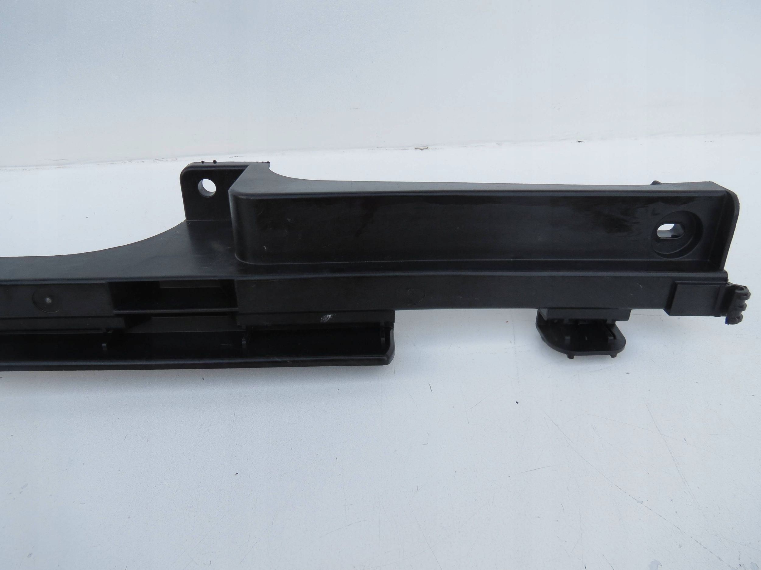 console holder boot left right VOLVO V60 2.0 V70 30721863 30721864