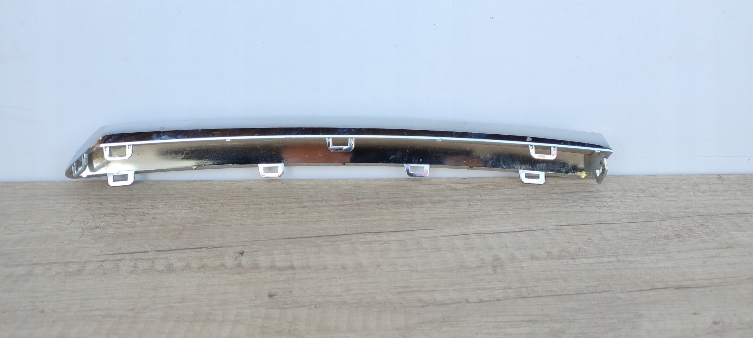 SUZUKI IGNIS III right CHROM of a bumper grille front