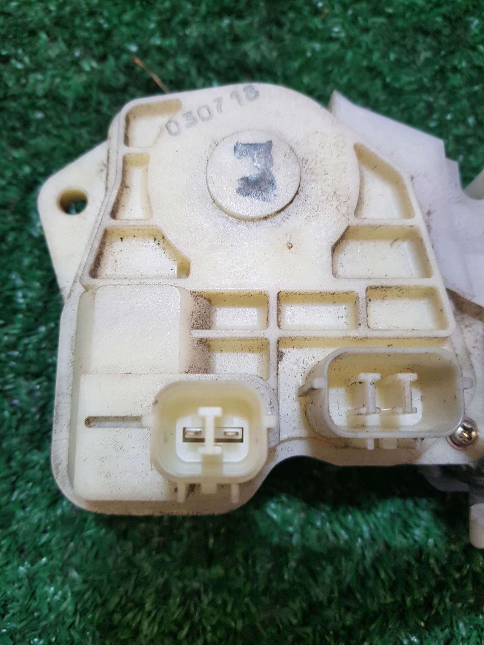 lock door right rear part rear HONDA JAZZ 2 2 PIN