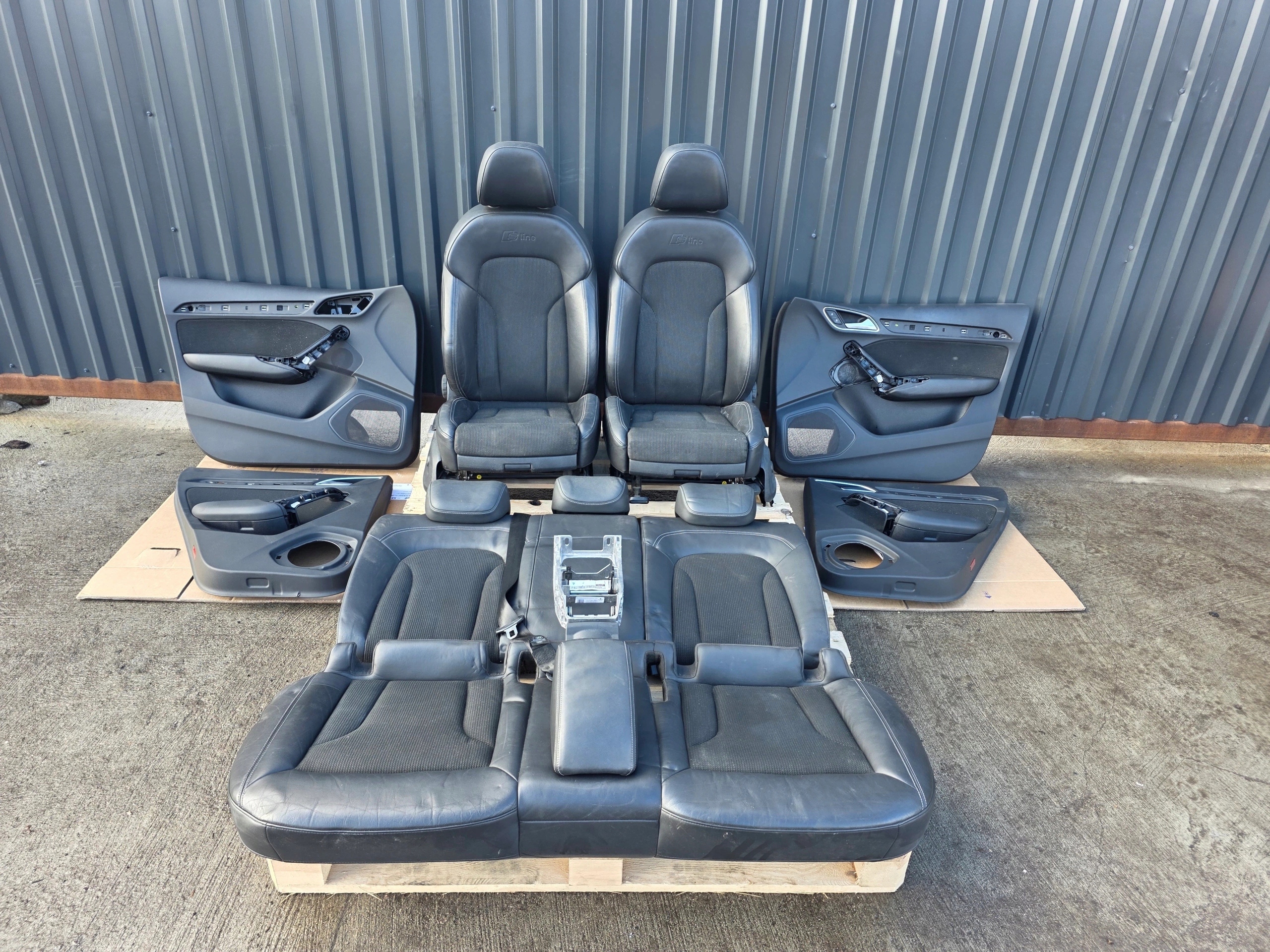 Sitz Sitze AUDI Q3 8U S LINE Leder + MATERIAL KOMPLET !!!