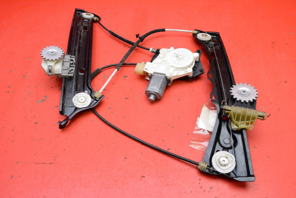 window regulator right front EU 7326328 BMW 4 F36 13-17