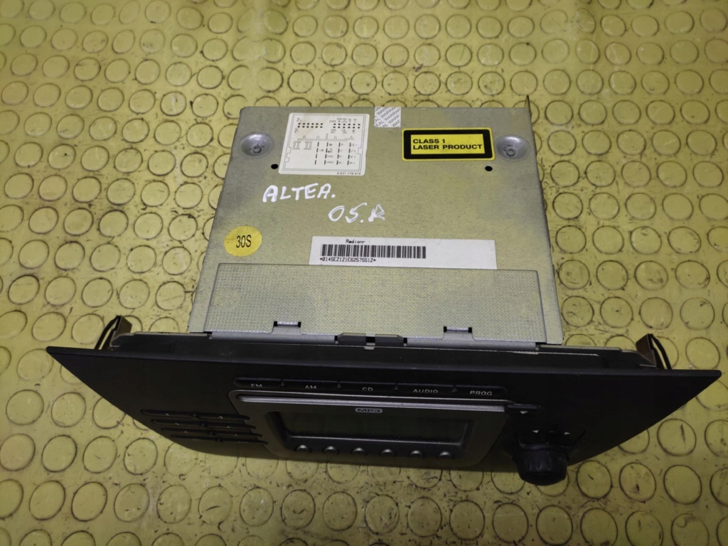 SEAT ALTEA RADIO 8631178415