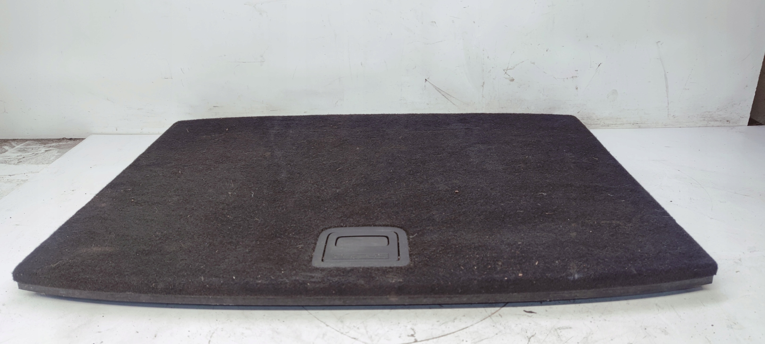 floor boot carpet AUDI A4 B9 AVANT 8W9861531