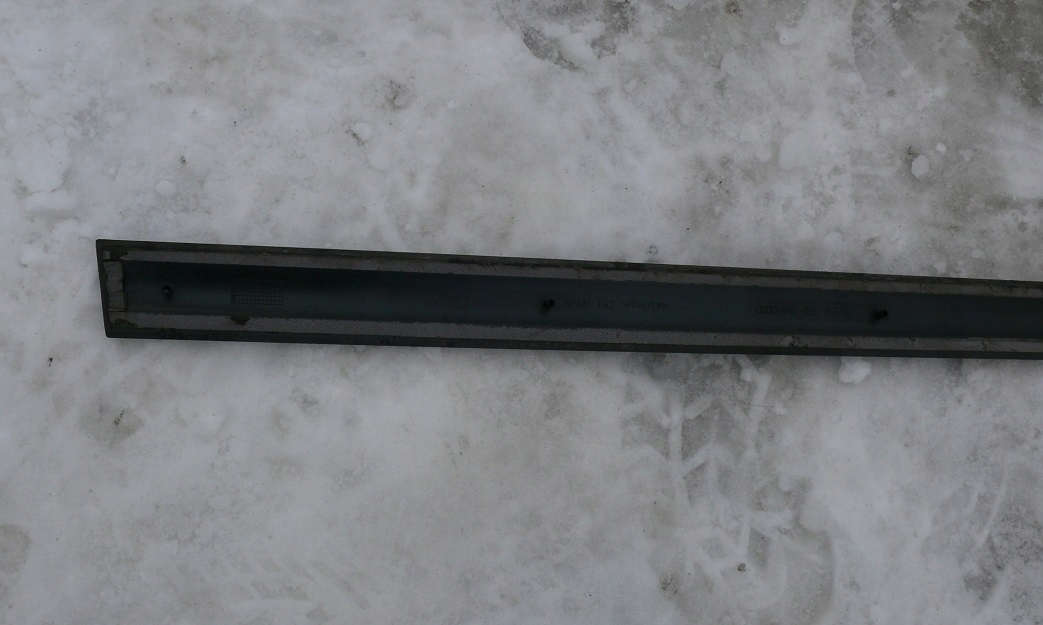 moulding central door left front AUDI A4 B6 CABRIO