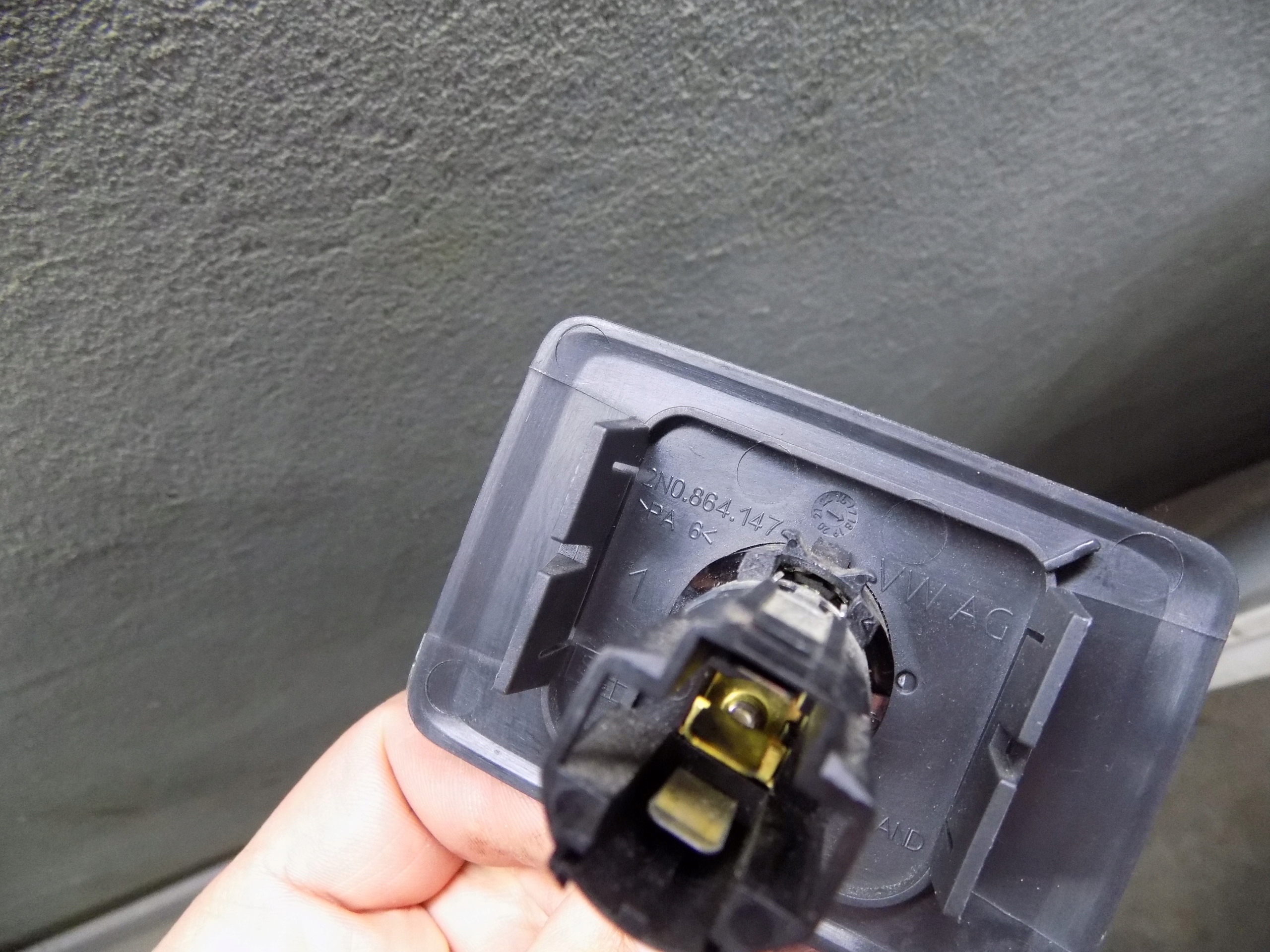 ZAPALNICZKA adapter 12V VW CRAFTER II MAN