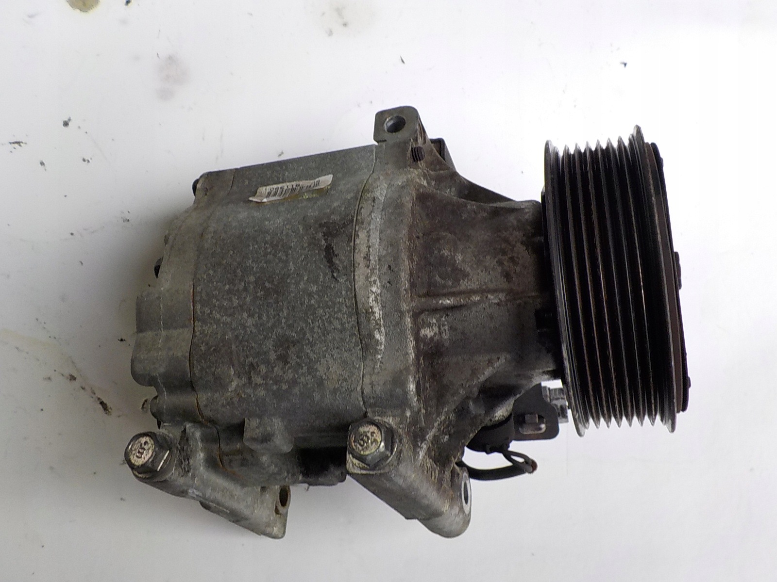 SUBARU LEGACY IV 2.0 D ORG kompresor pumpa klimatizaci 447260-5941