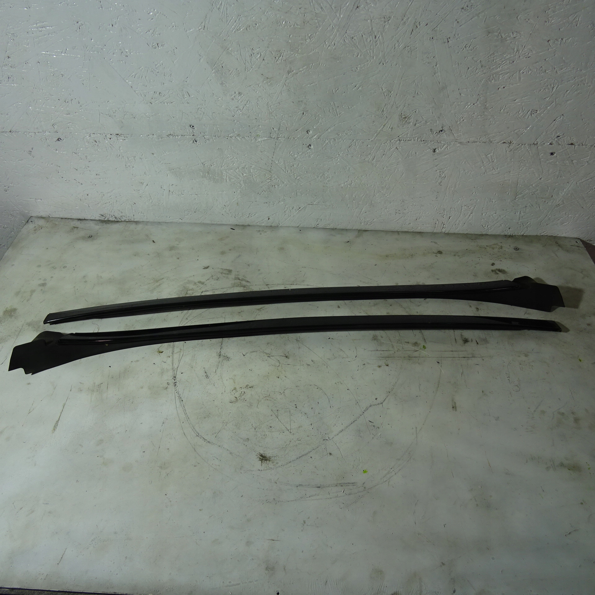 MERCEDES E W212 mouldings windows front A2126901082