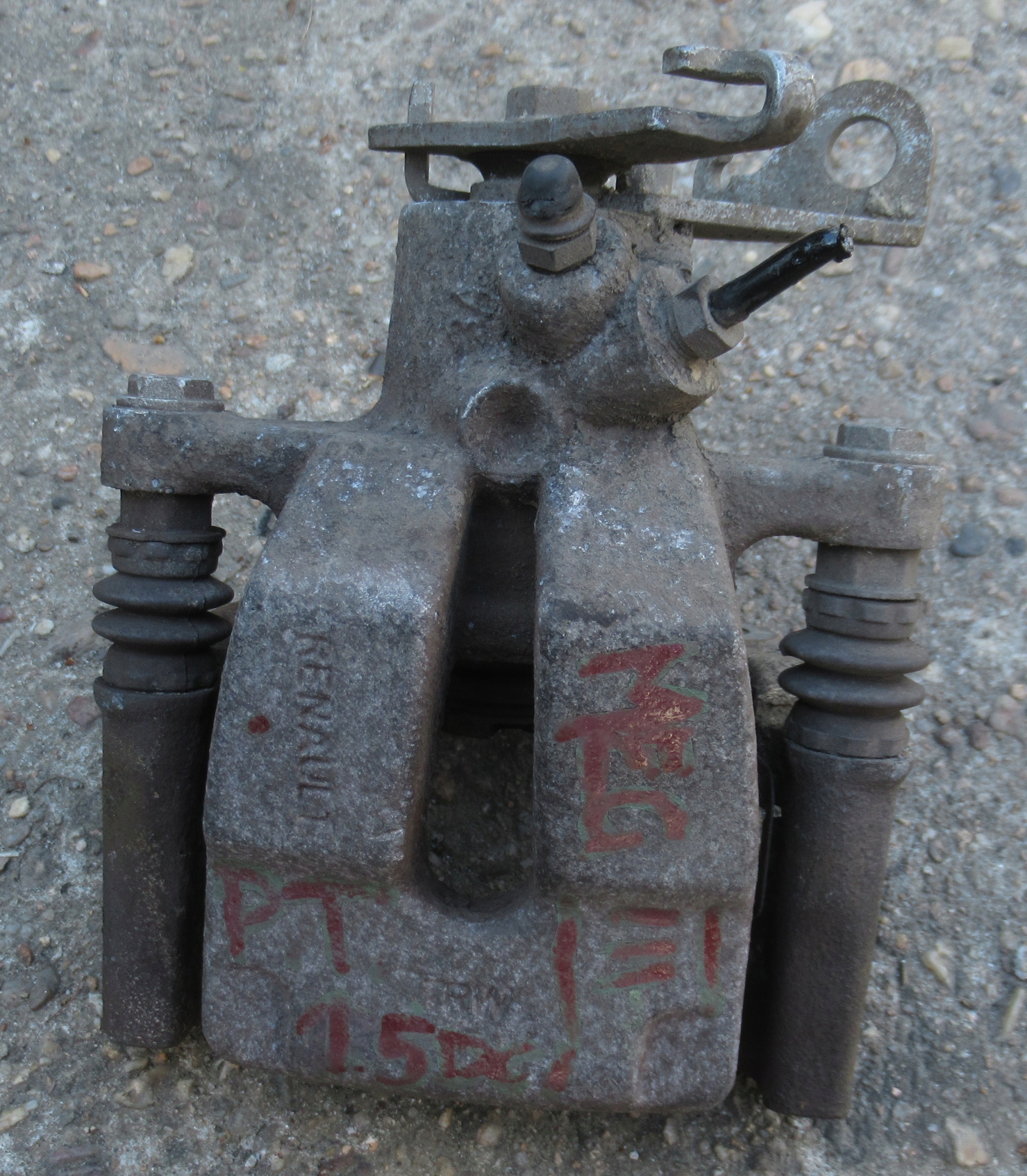 RENAULT MEGANE III 1.5 DCI caliper right rear part