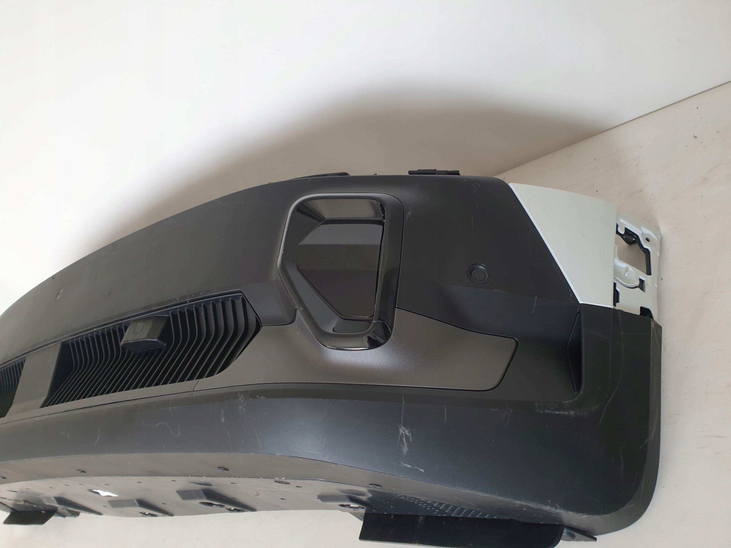 RENAULT 4 IV E-TECH 25-> bumper front front PDC cover 620269461R
