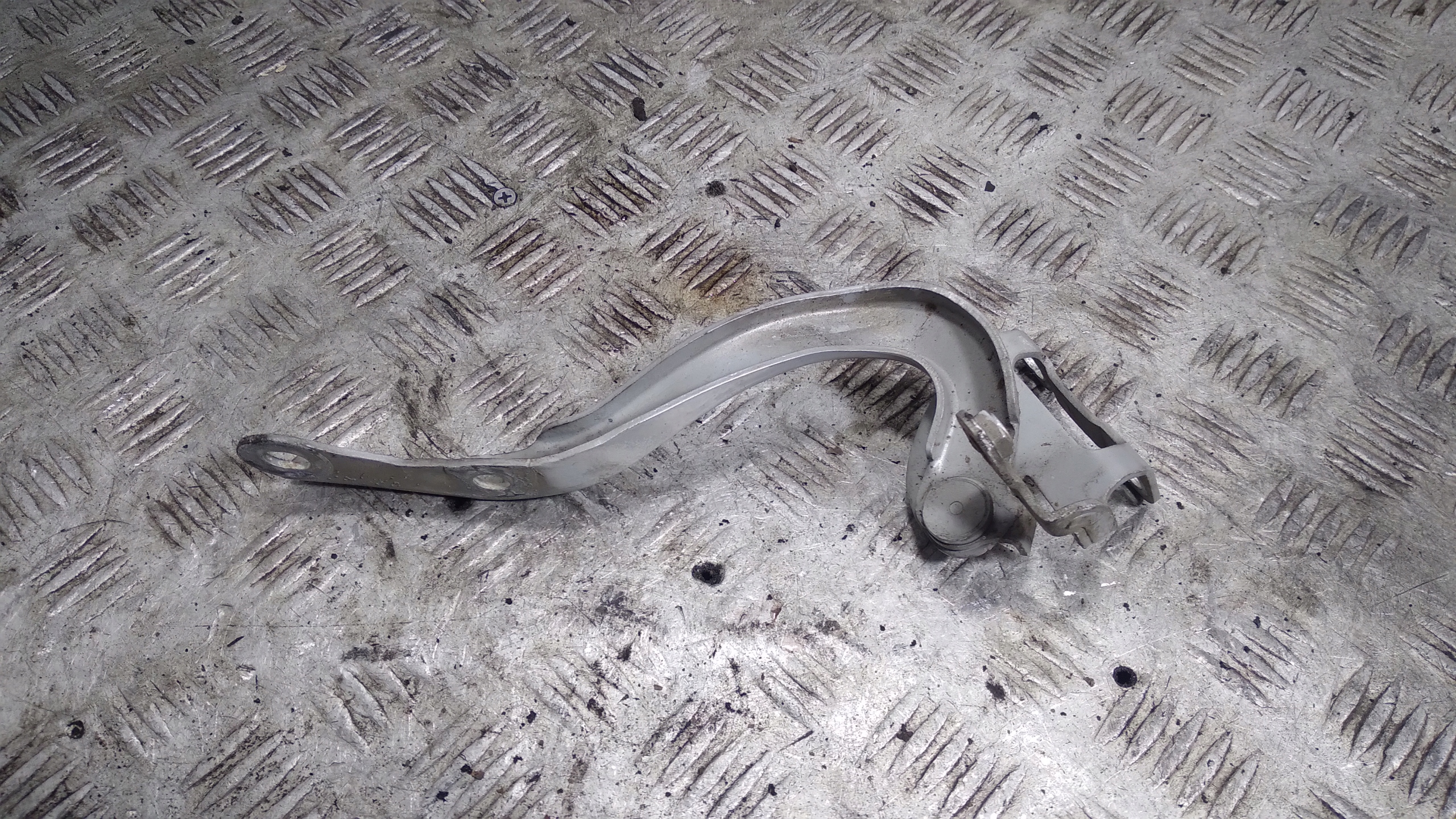 hinge bonnets left TOYOTA AYGO