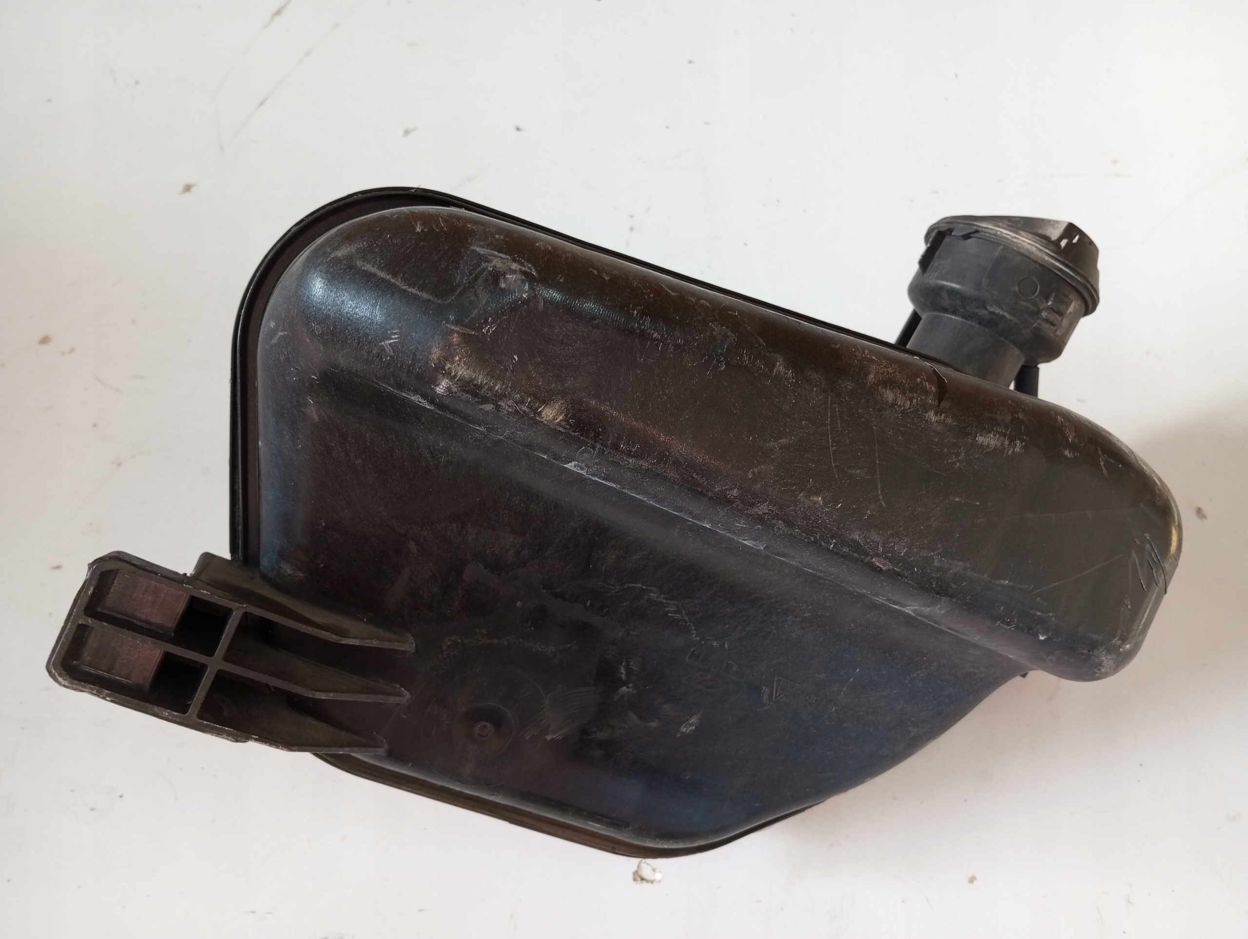 Scheibenwaschbehälter PORSCHE CARRERA 991 991106097