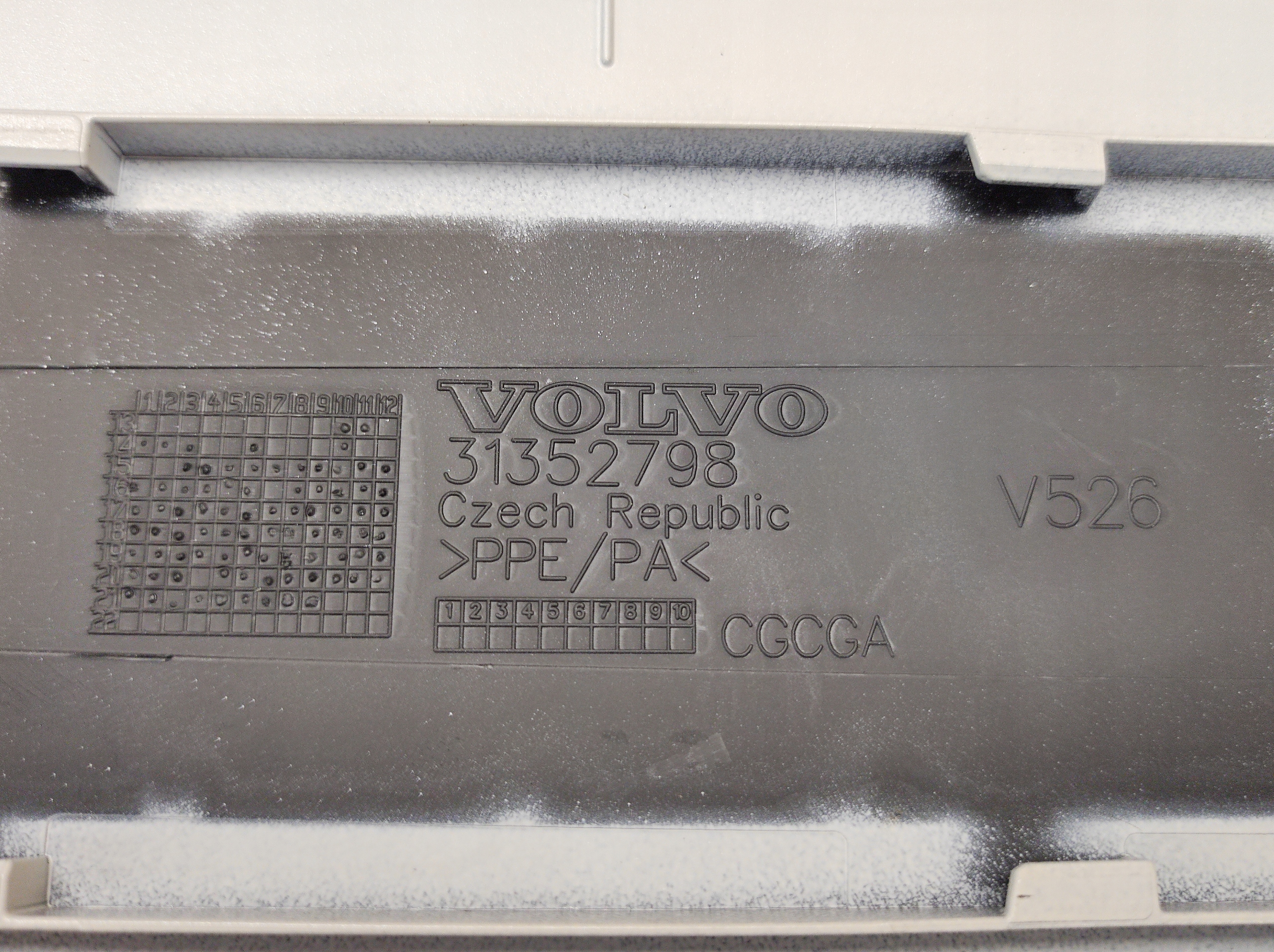 Tankklappe des Kraftstoffsbehälters VOLVO XC90 II 2015- Farbe 707