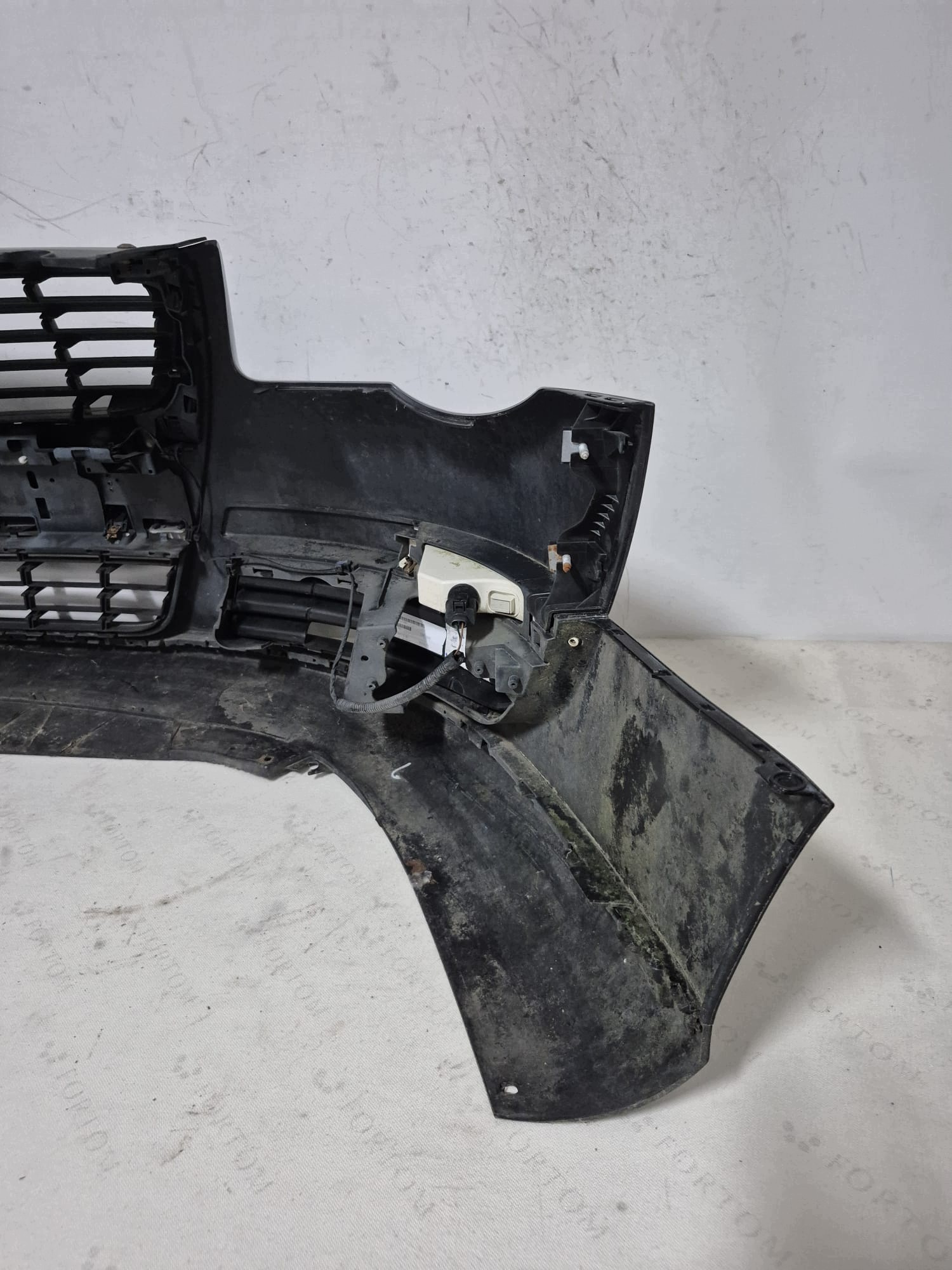 VW PASSAT B6 3C0 06- bumper front front 3C0807221