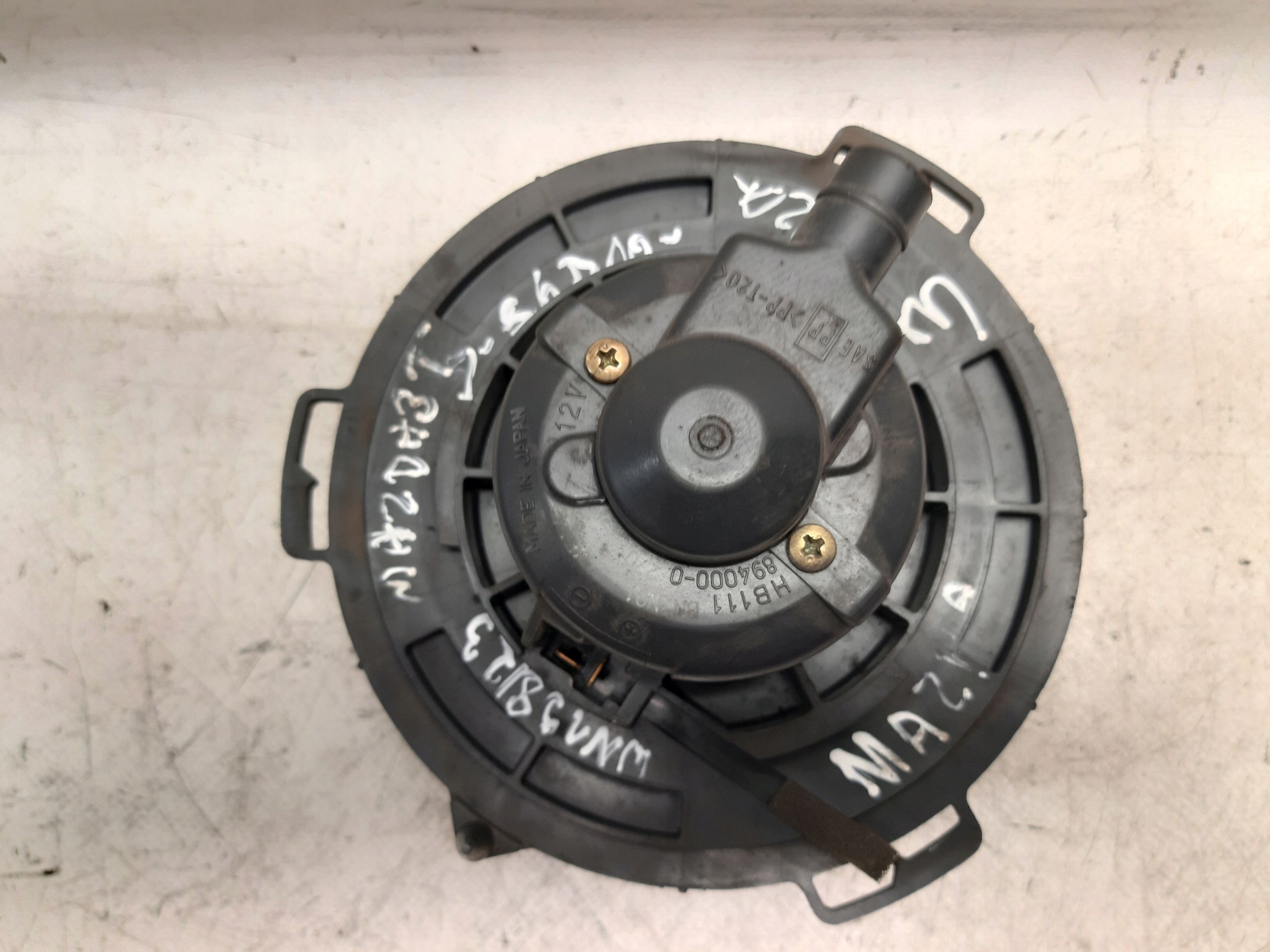 MAZDA 3 BK DMUCHAWA Lüfter des lüfters
