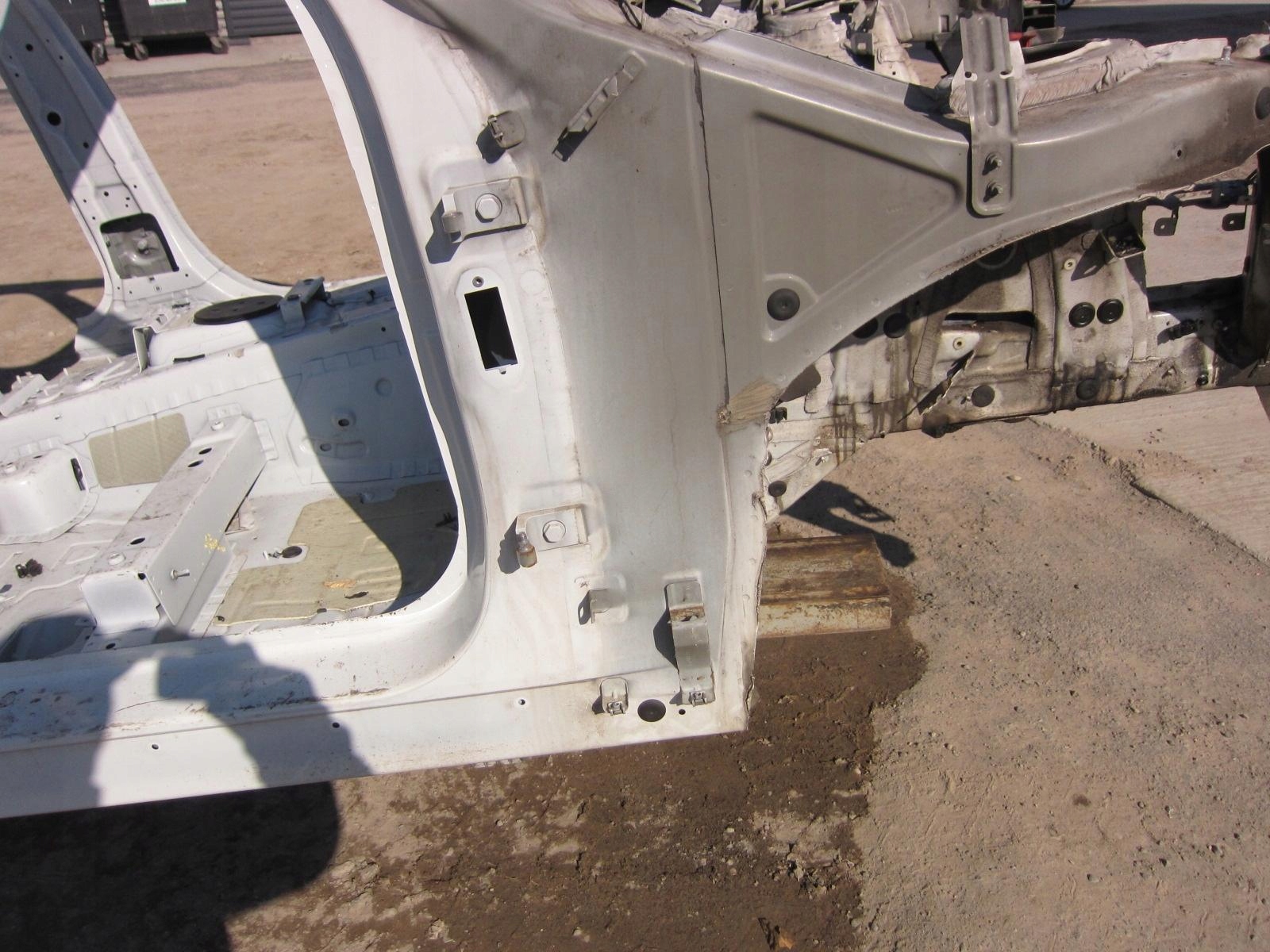 BMW X3 F25 quarter quarter front right A300