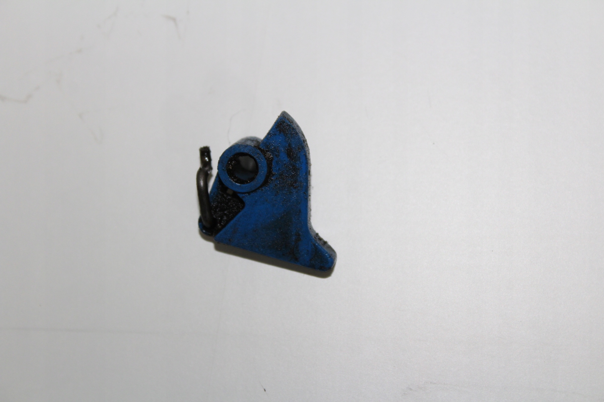 32R KOSA HUSQVARNA 252 cięgno uchwyt gaźnika