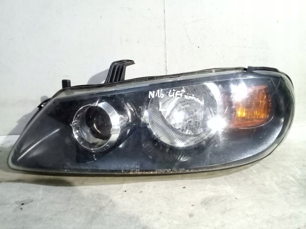 Nissan Almera N16 lift light left front front